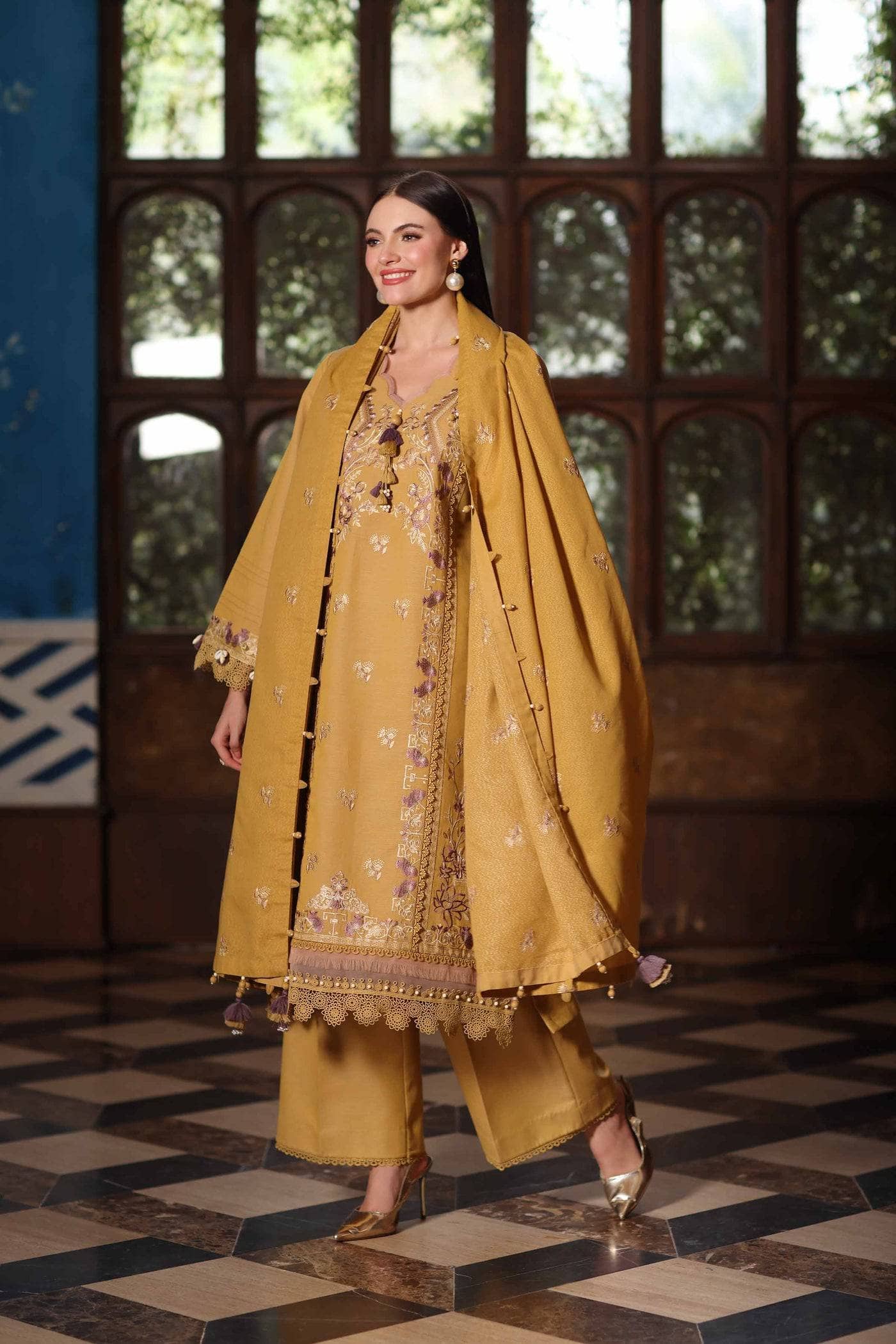 Nishat Winter 25/Embroidered Suit - 42502533/Khaddar-Karandi