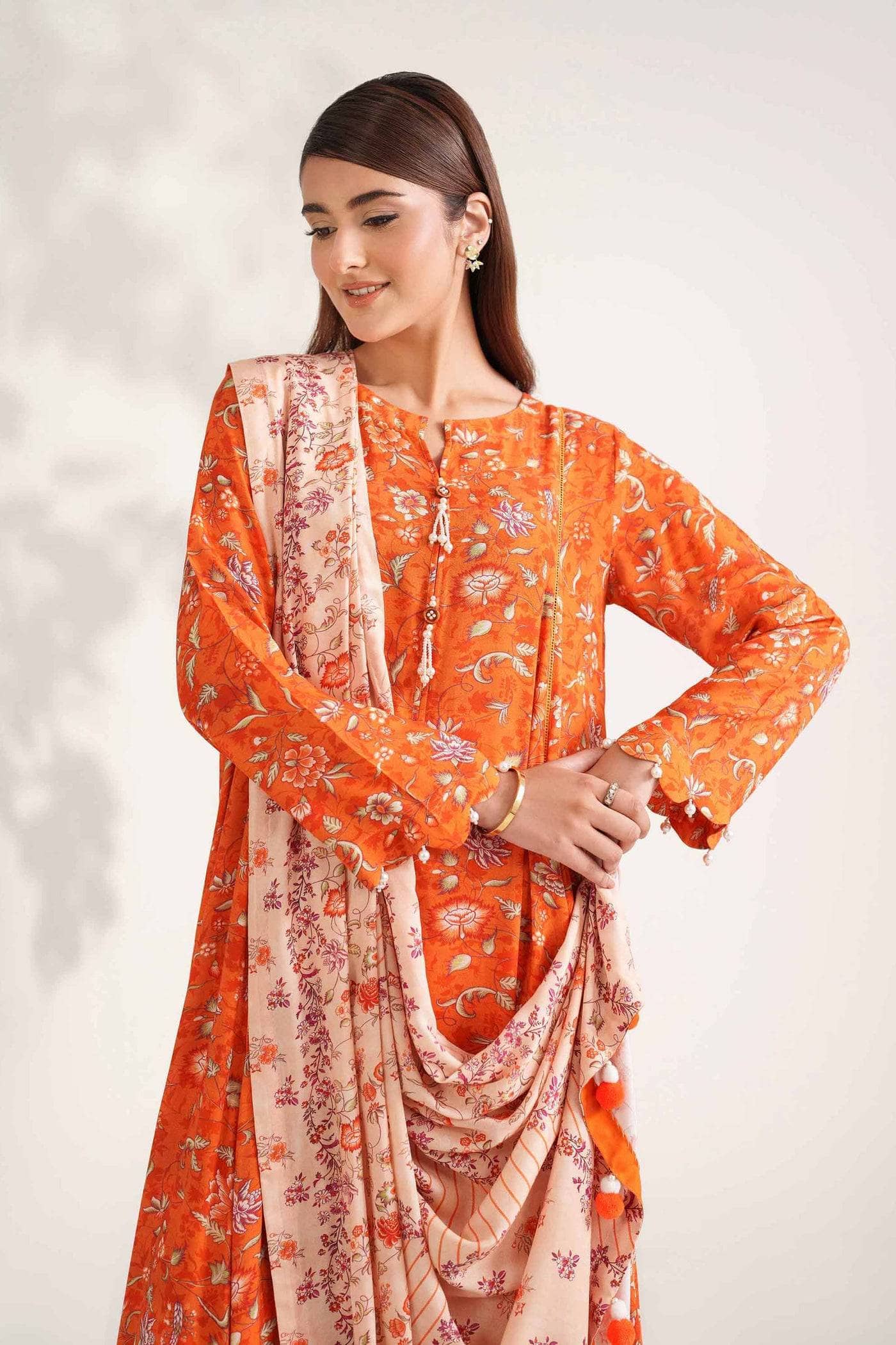 ing_nishat_winter_awwal_boutique