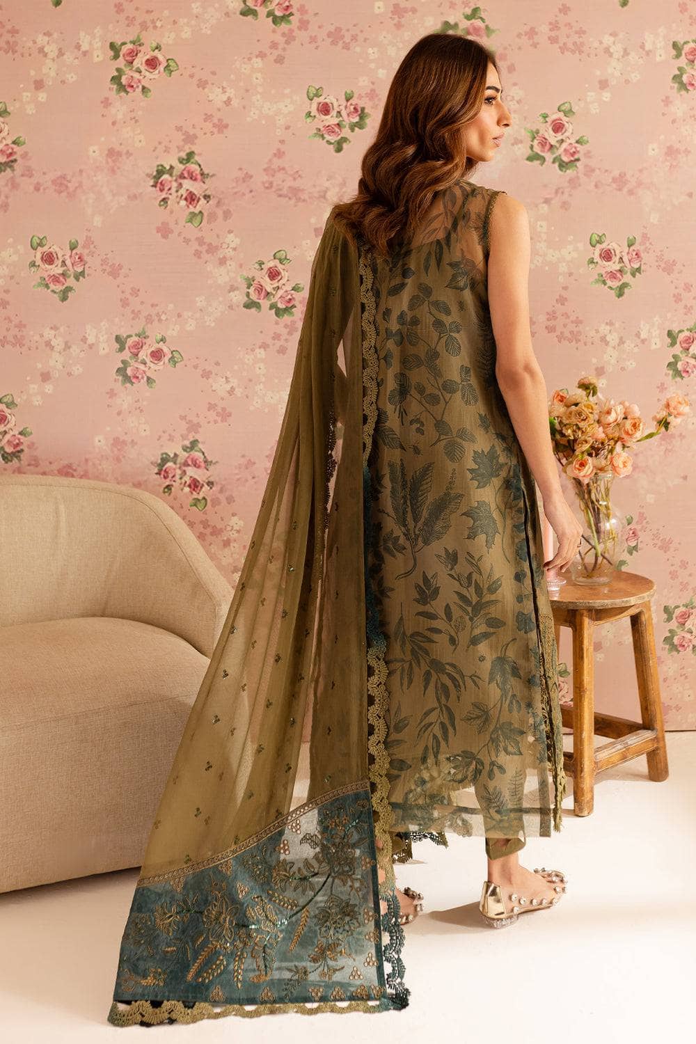 img_nureh_ballerina_awwal_boutique