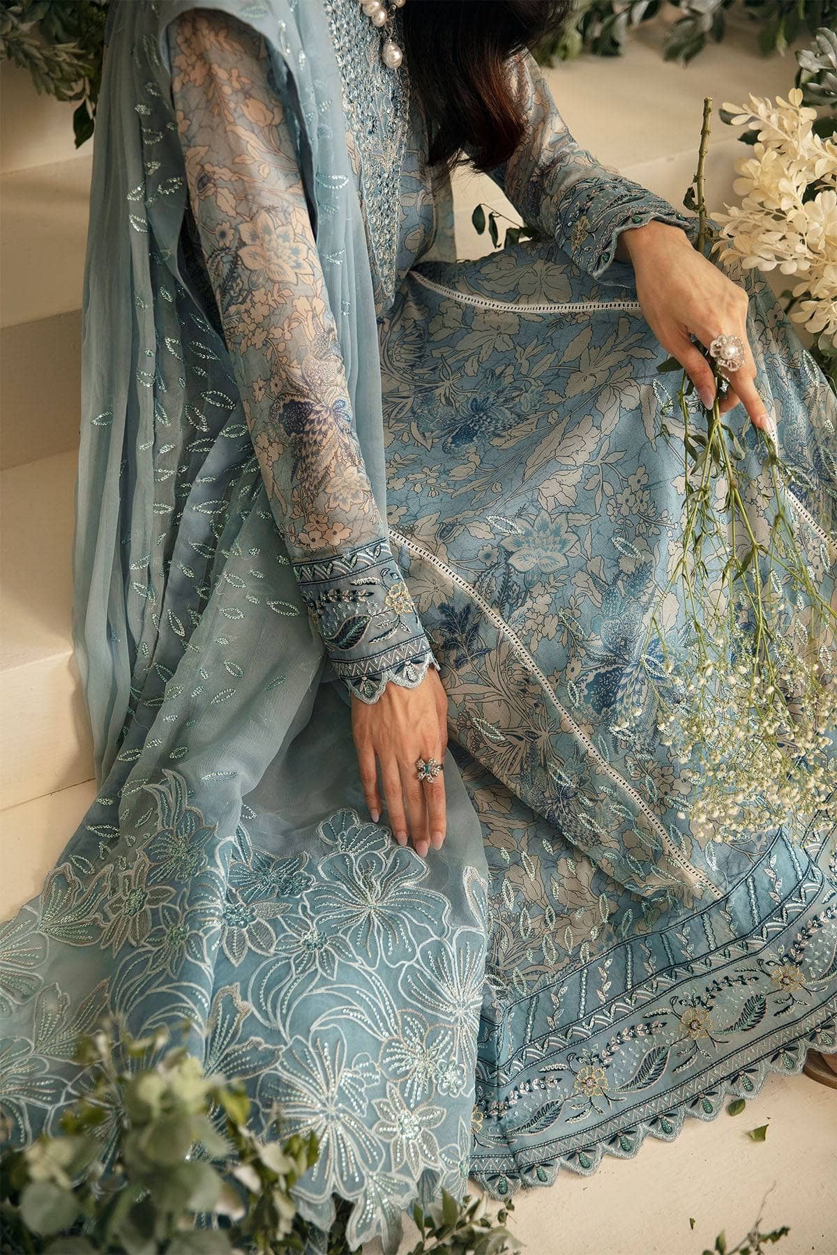 img_nureh_amaya_luxury_lawn_awwal_boutique