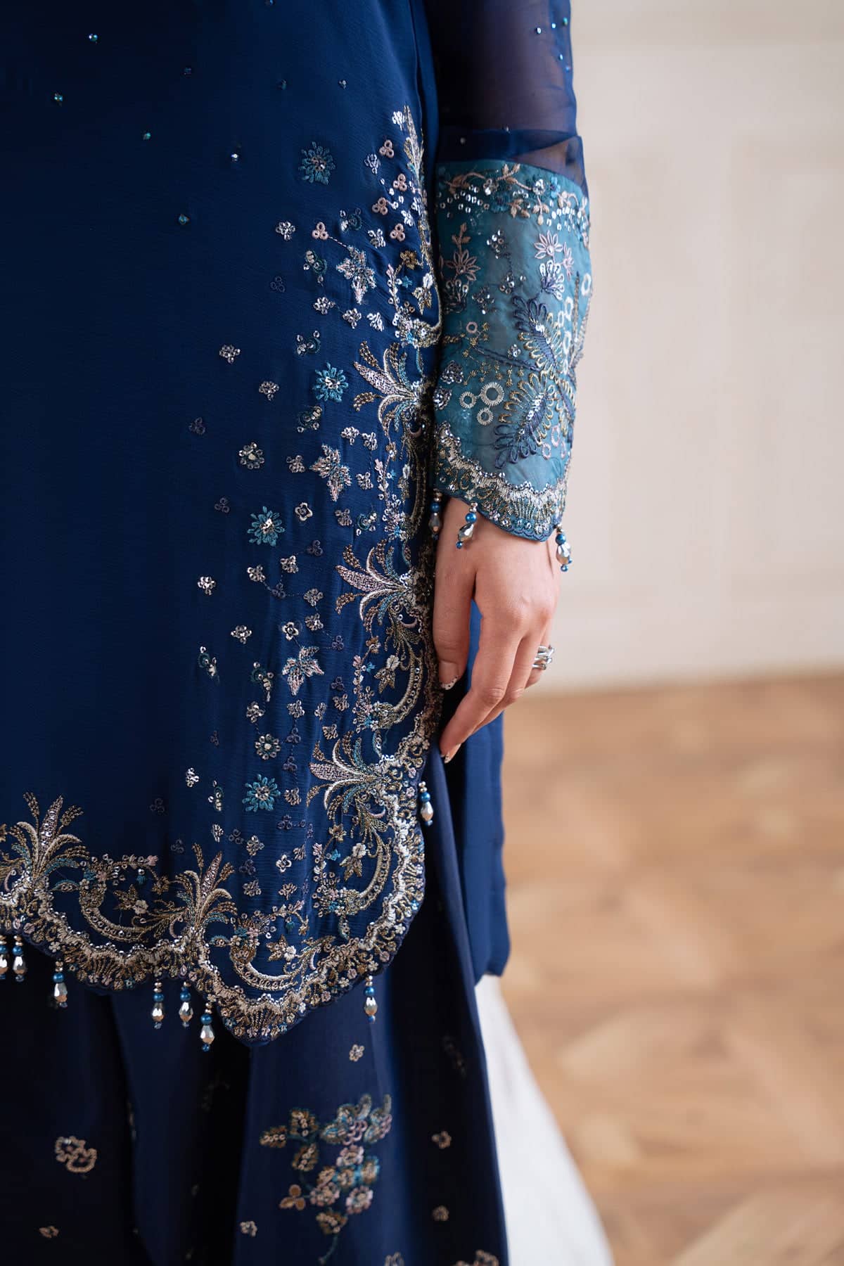 Nureh Amaya Luxury Formals 26/AM-37