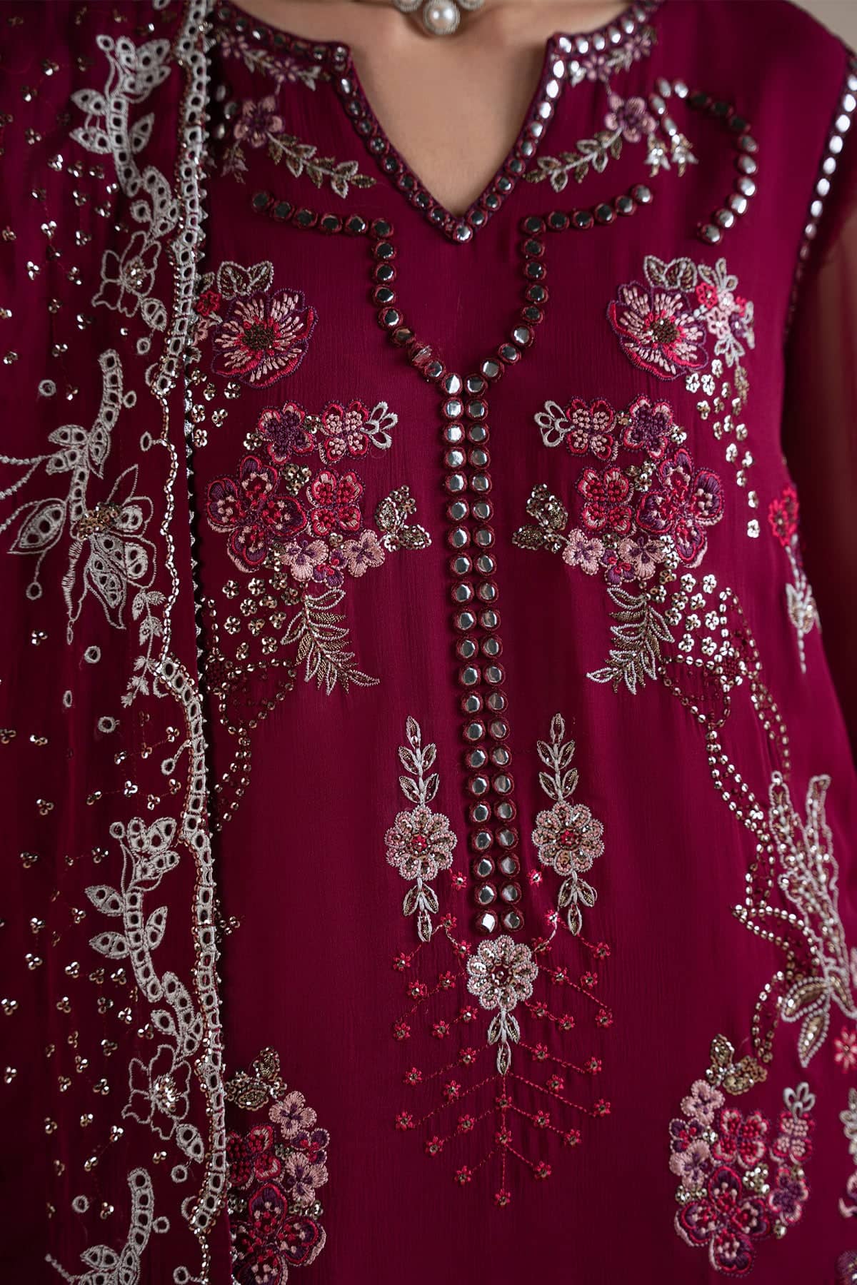 Nureh Amaya Luxury Formals 26/AM-40