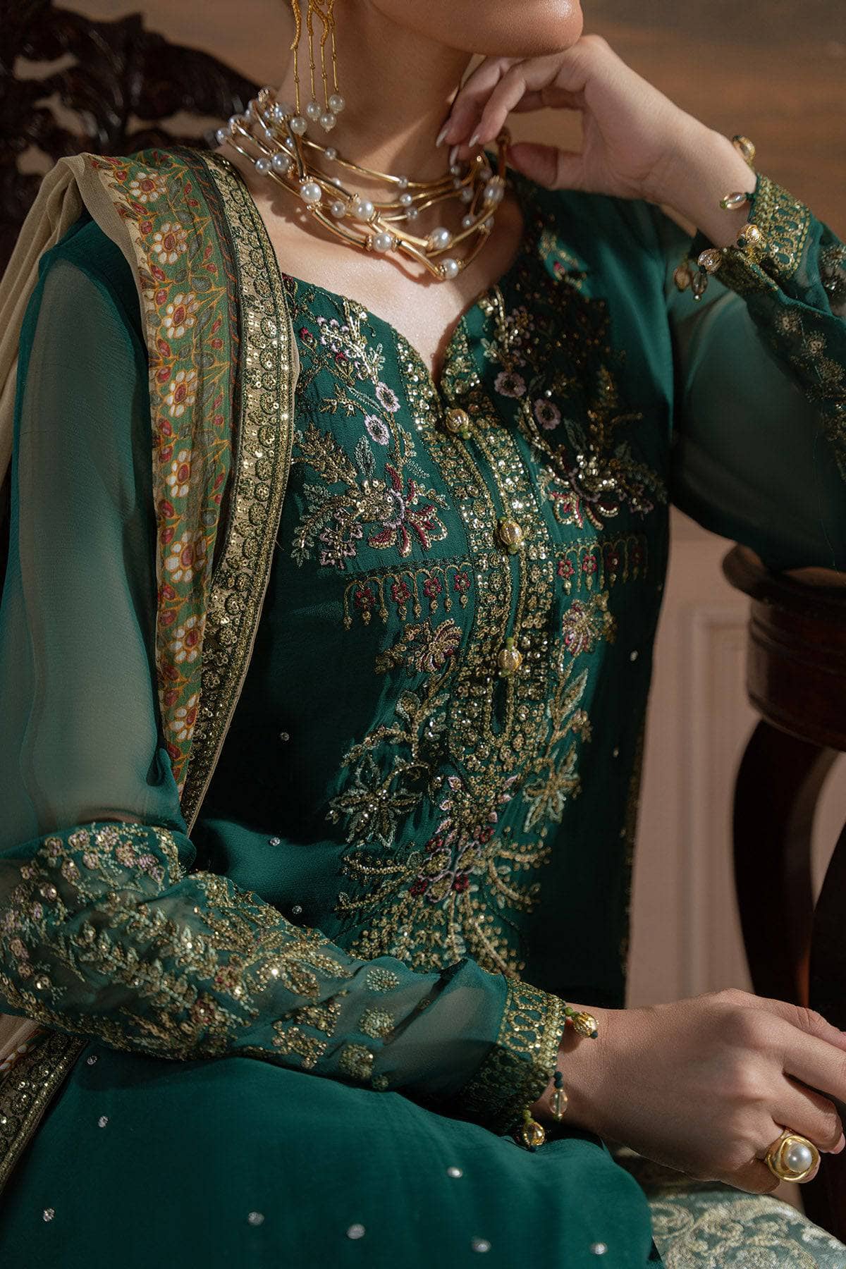 Hot 🔥Seller/Nureh Amaya Luxury Formals/AM-44