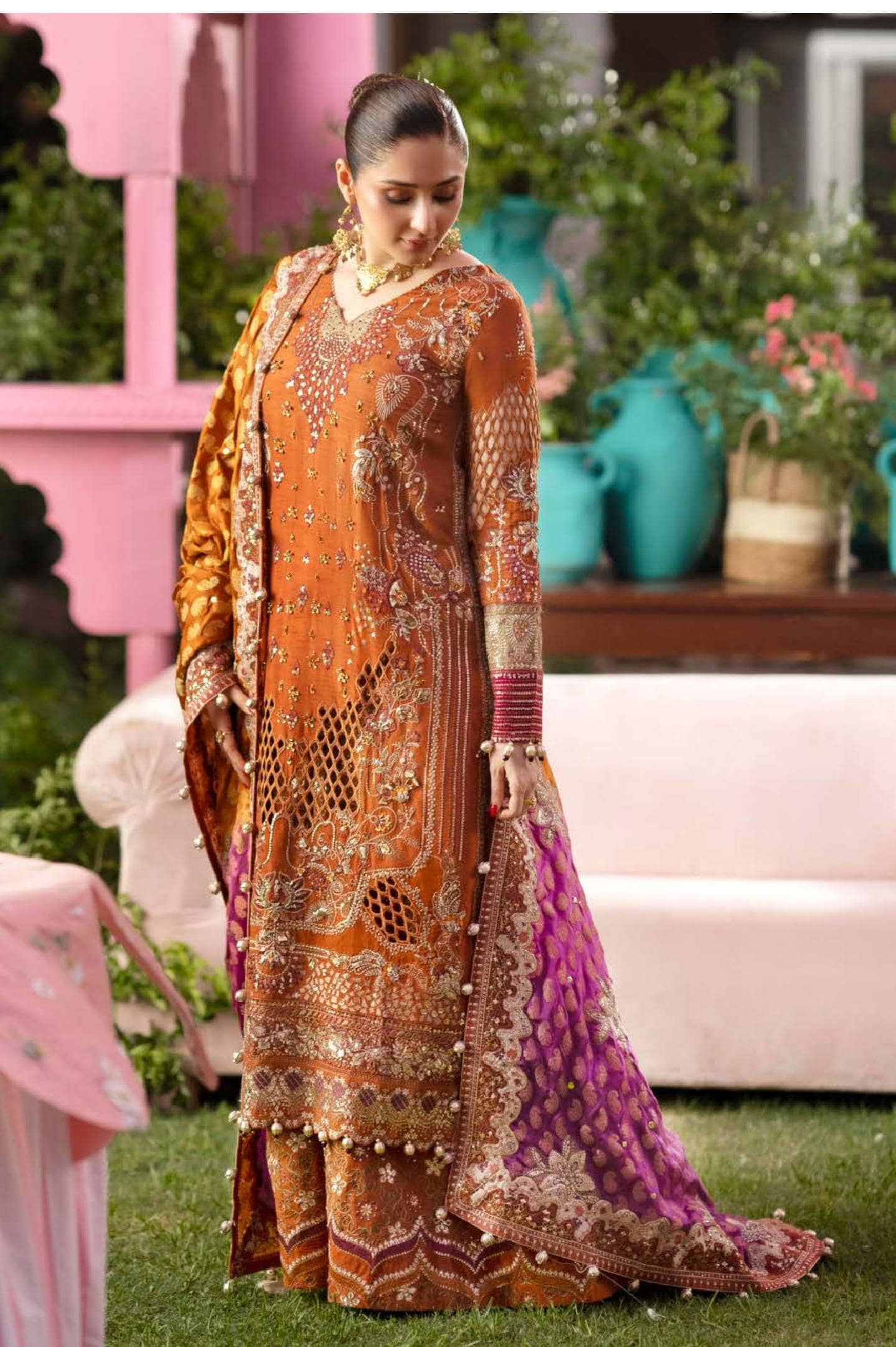 img_nureh_jhoomro_awwal_boutique