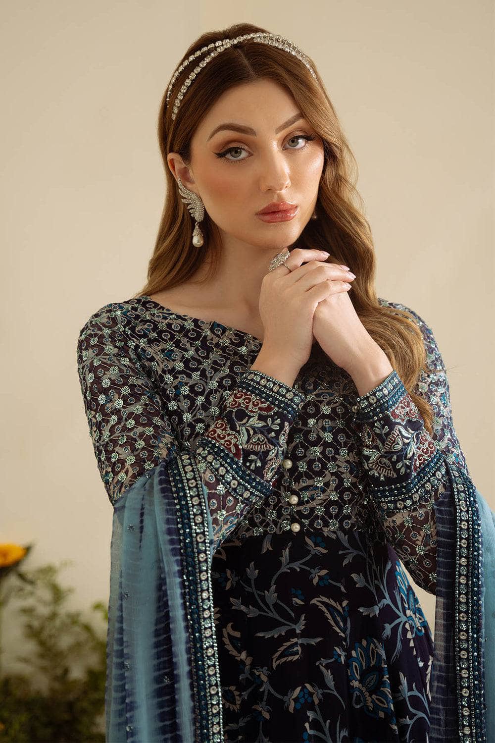 img_nureh_amaya_luxury_formals_awwal_boutique