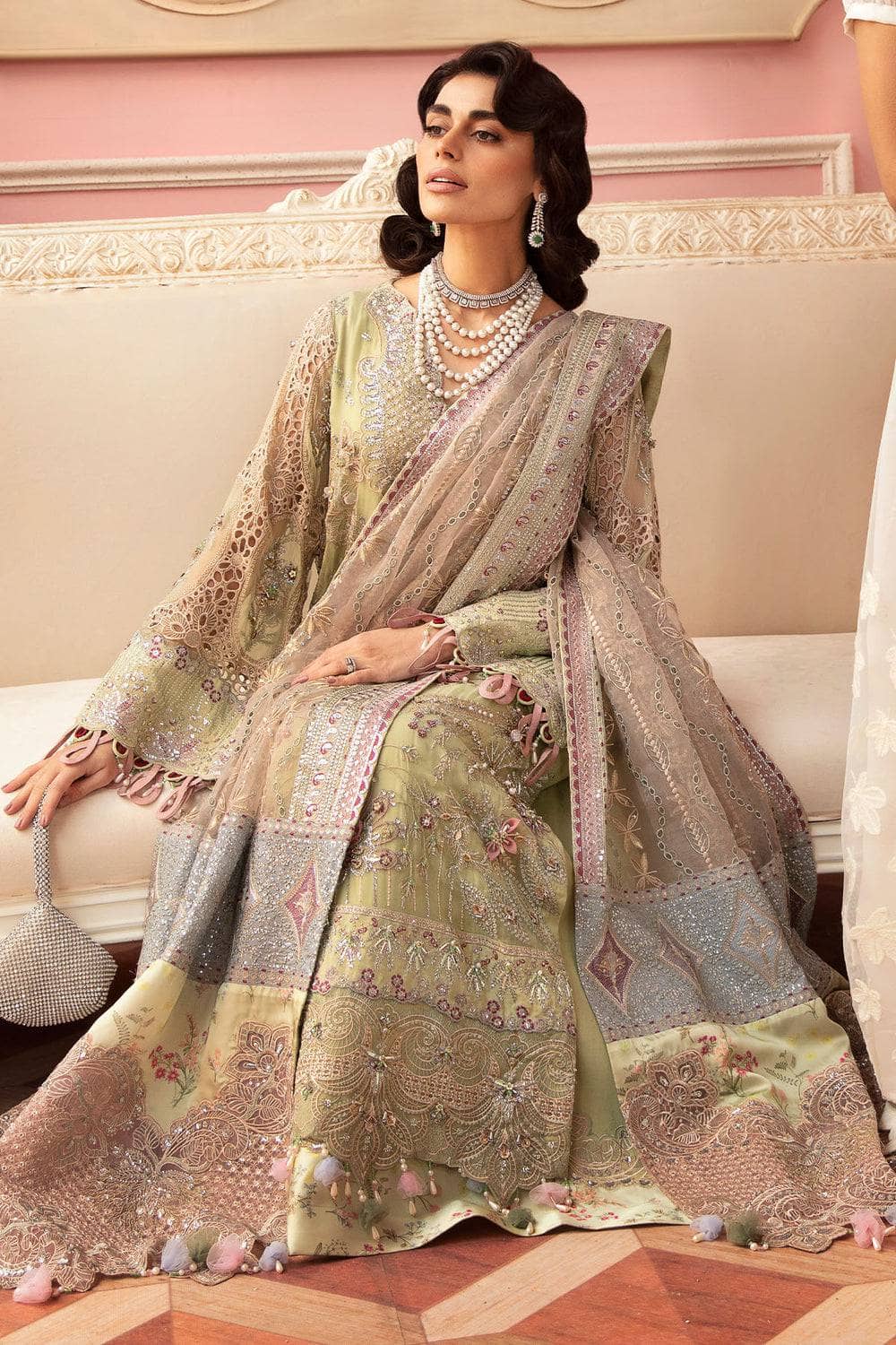 img_nureh_secret_garden_24_awwal_boutique