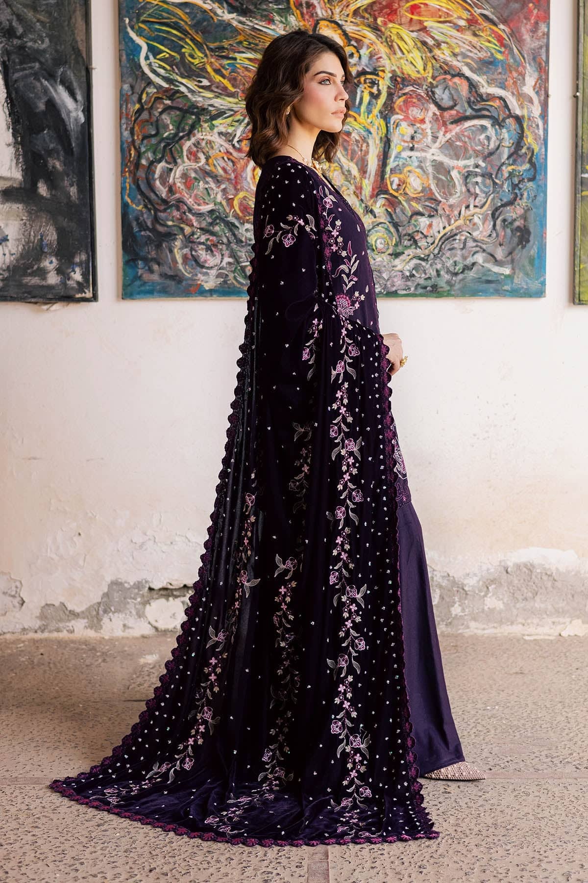 Nureh Exclusive Luxury Formals/Velvet Embroideried Shawl/NE 182