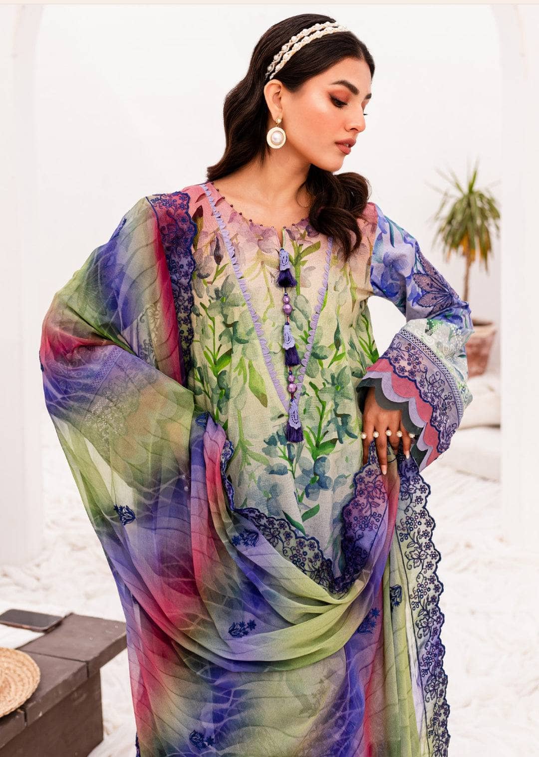 img_nureh_gardenia_lawn_awwal_boutique