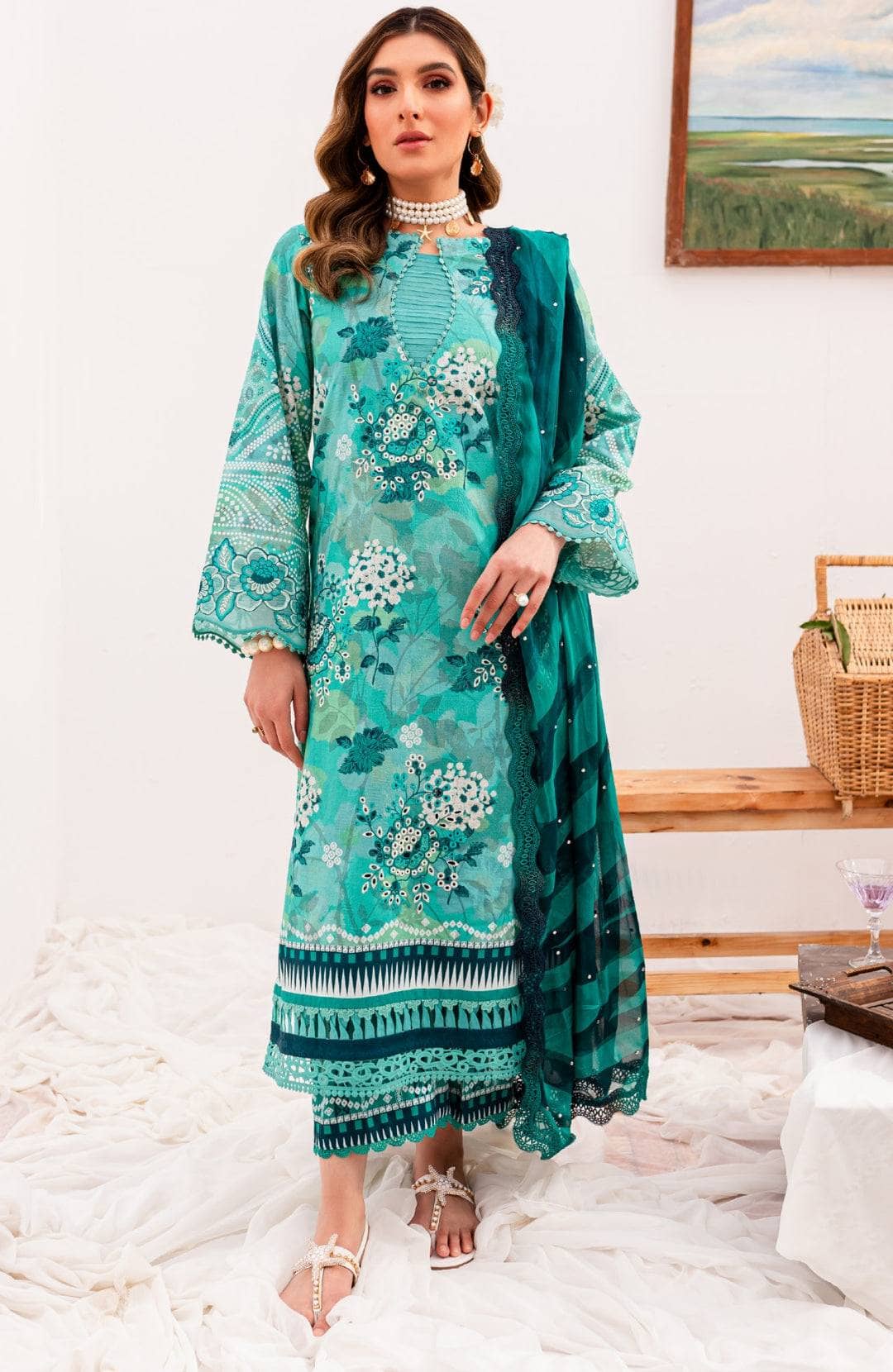 img_nureh_gardenia_24_awwal_boutique