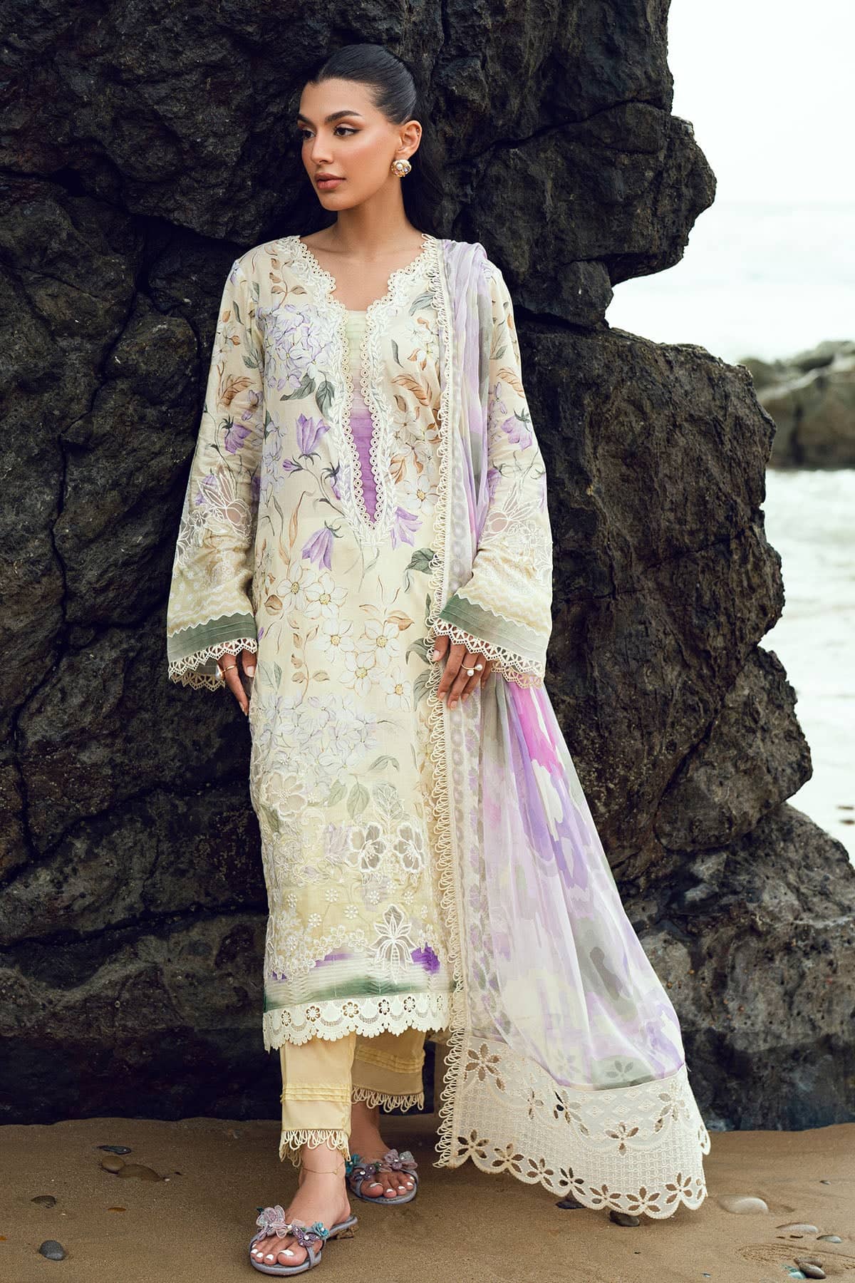 img_nureh_gardenia_awwal_boutique