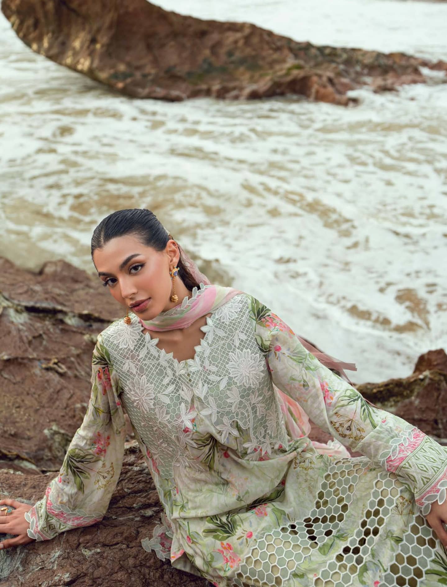 img_nureh_gardenia_awwal_boutique