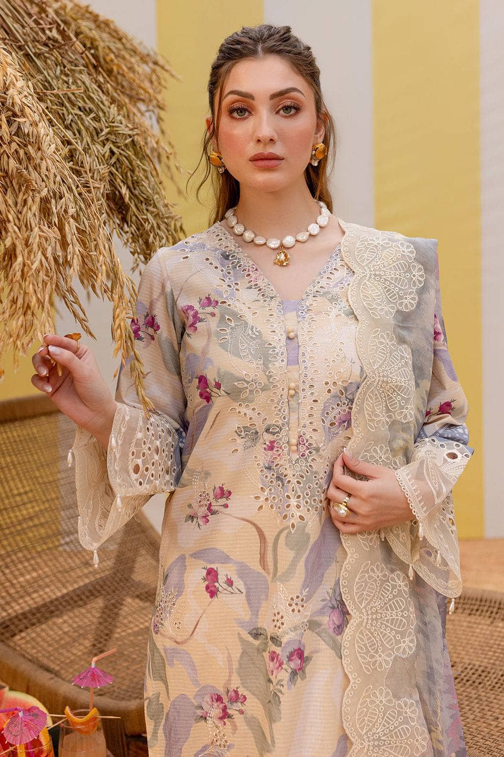 img_nureh_gardenia_lawn_awwal_boutique