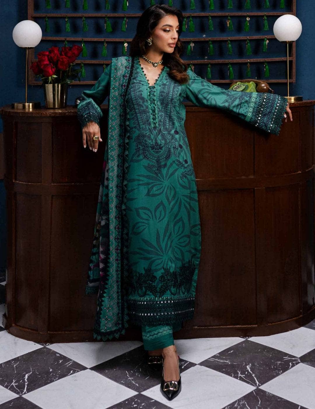 Nureh Gardenia Winter Pakistani Suits Restocked/Nureh Gardenia Slub Linen