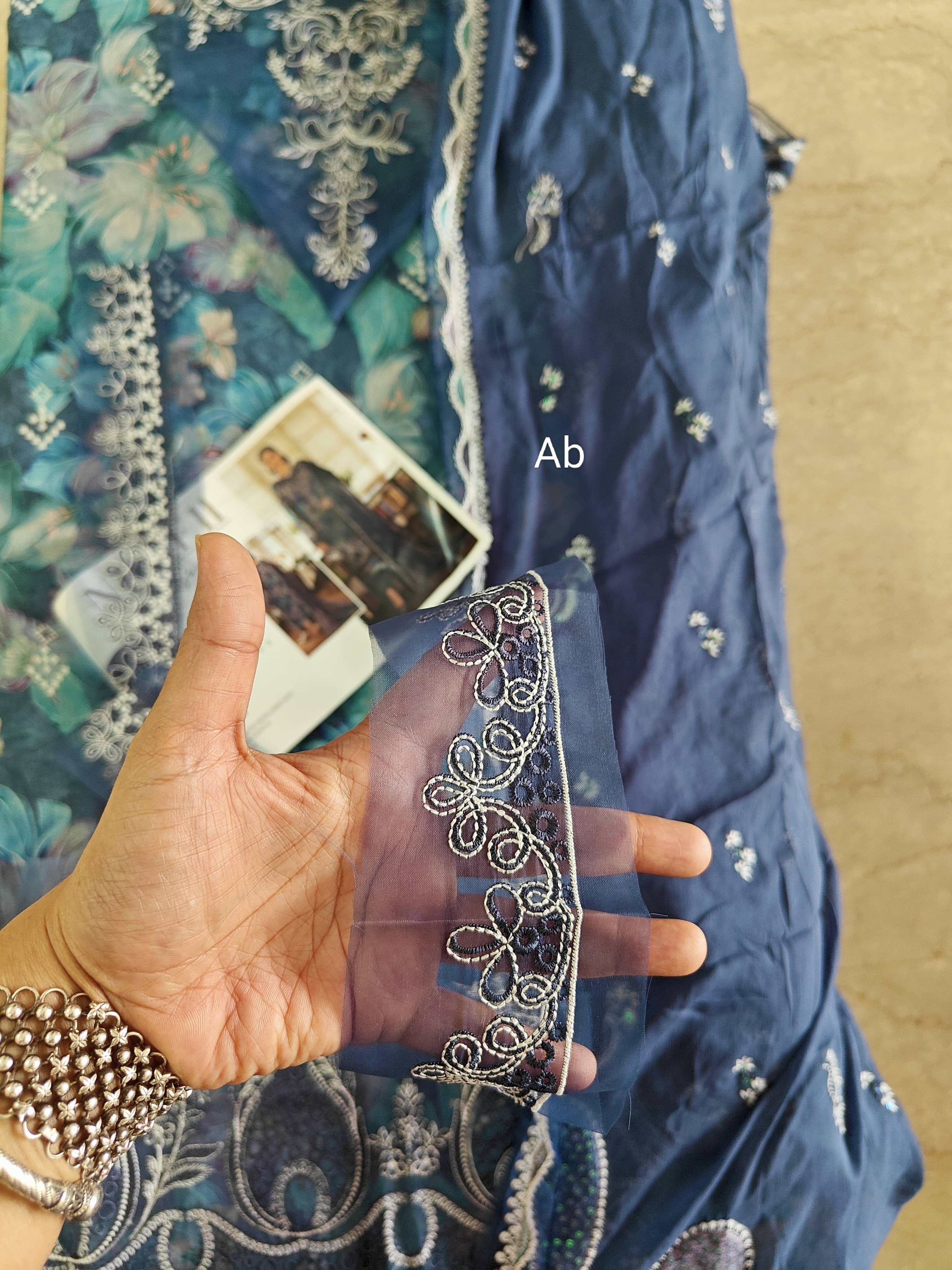 img_nureh_maya_swiss_lawn_awwal_boutique