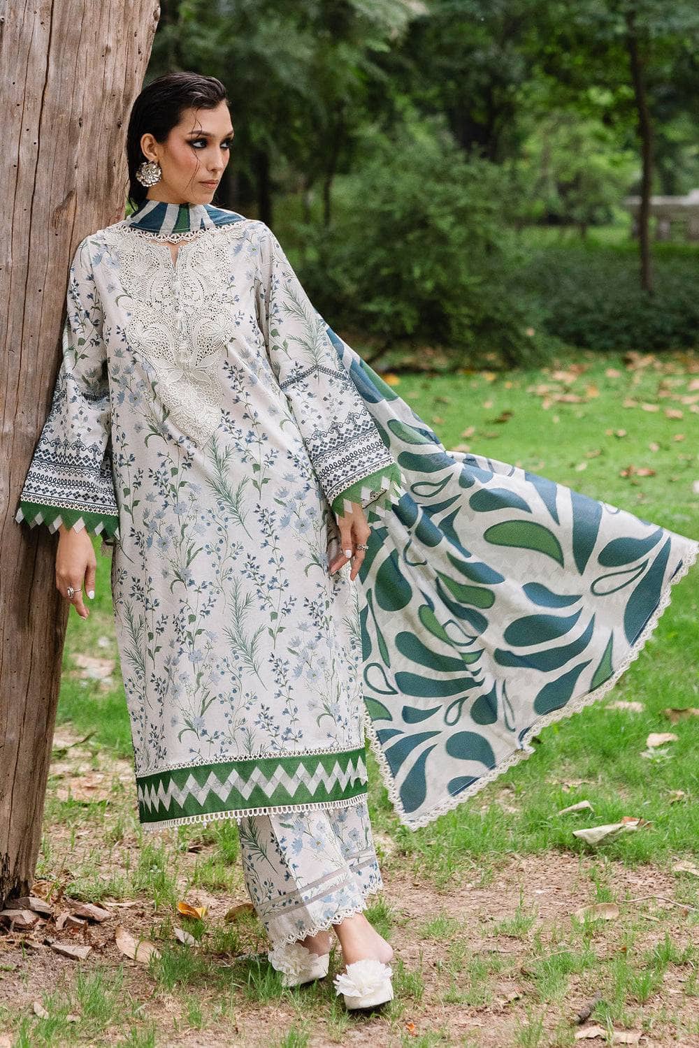 img_nureh_daily_delight_awwal_boutique