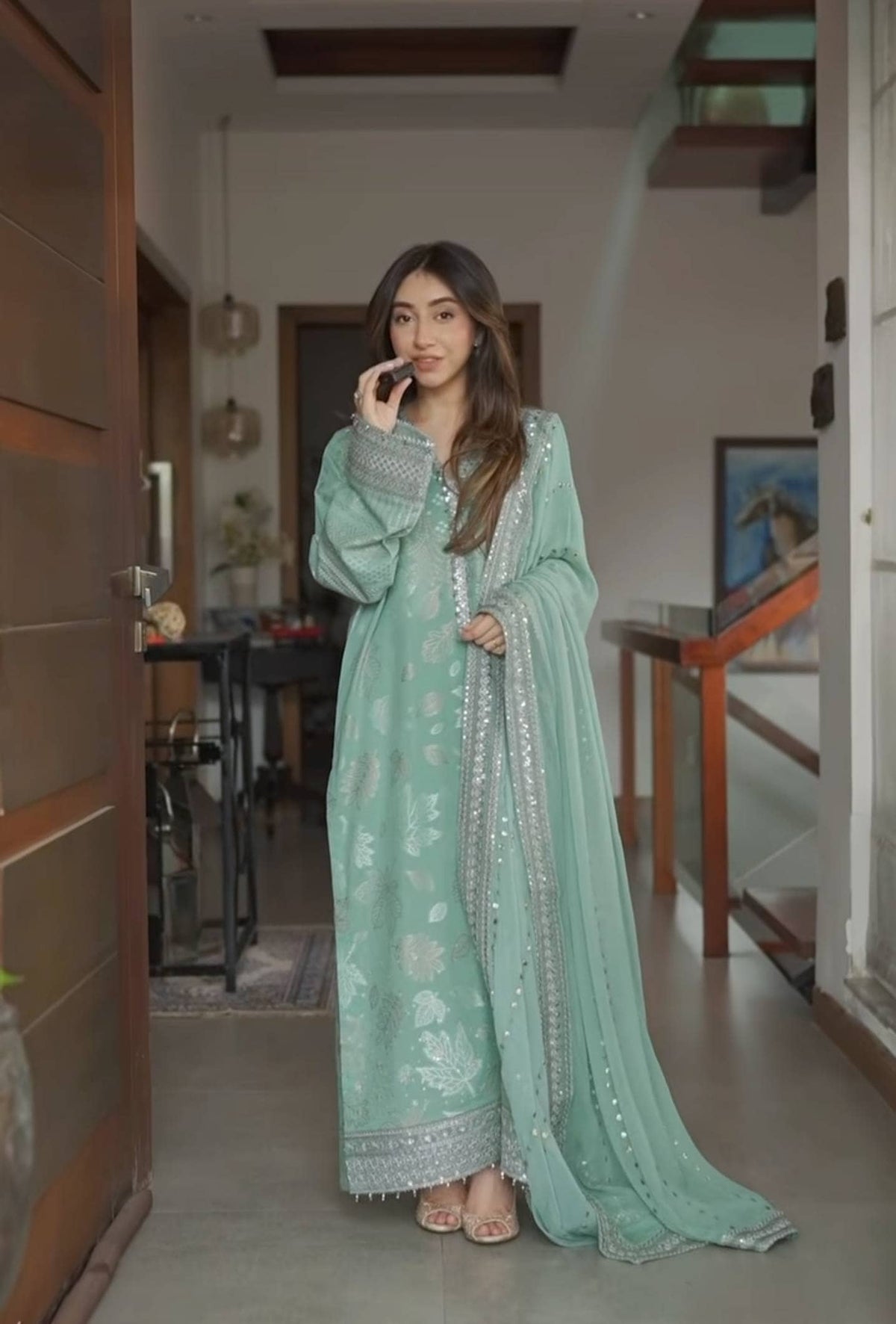 img_nureh_maya_jacquard_awwal_boutique