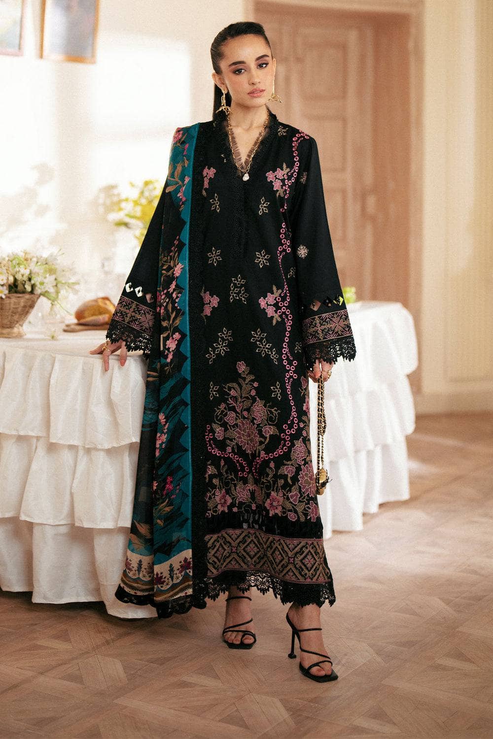 img_nureh_maya_lawn_awwal_boutique