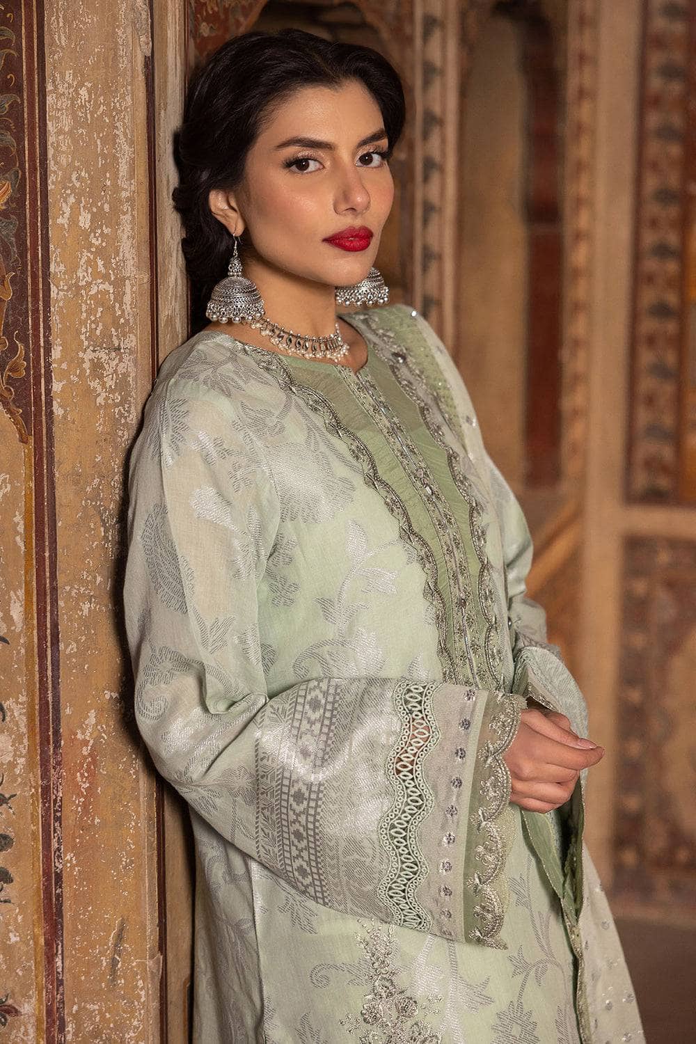 img_nureh_jacquard_summer_24_awwal_boutique