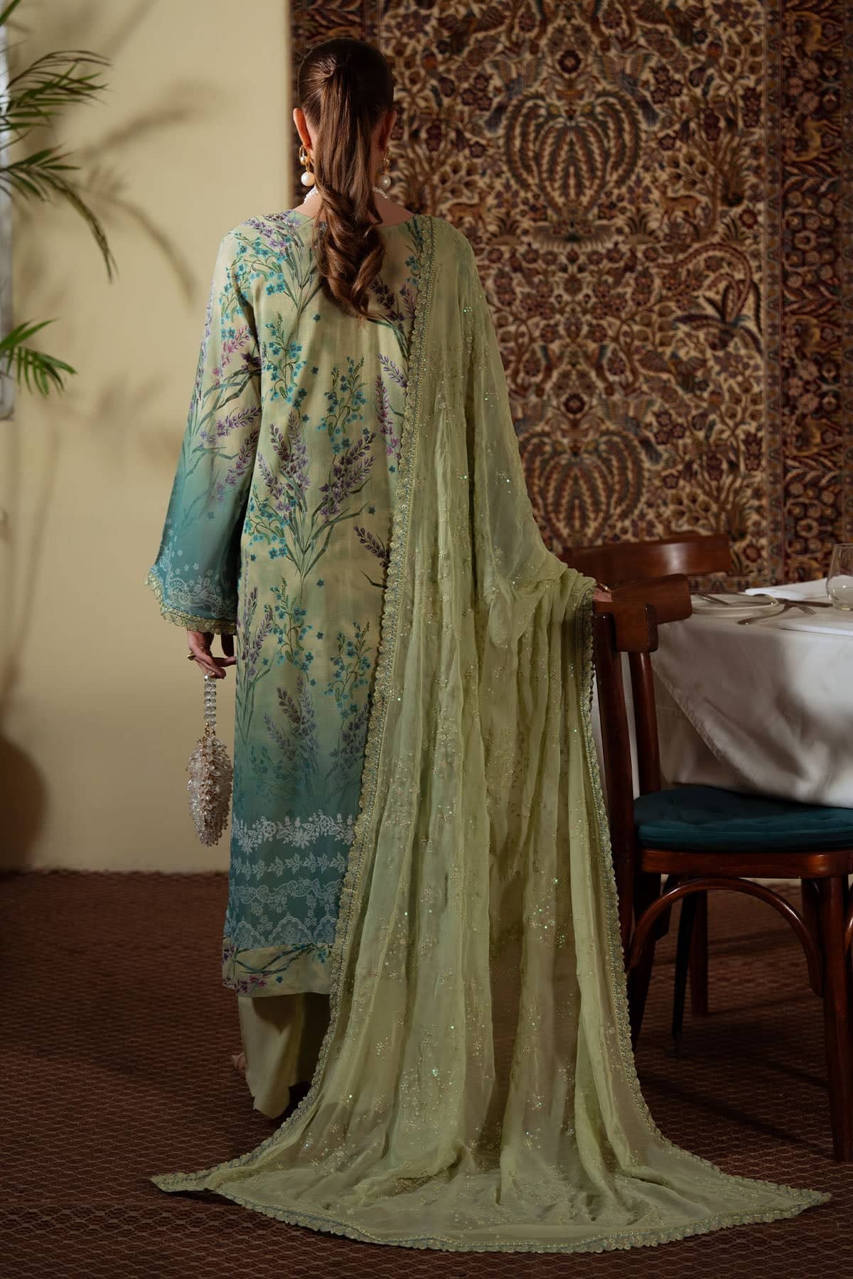 Nureh Maya Swiss Lawn 26/NS 161/Embroideried Chiffon Dupatta