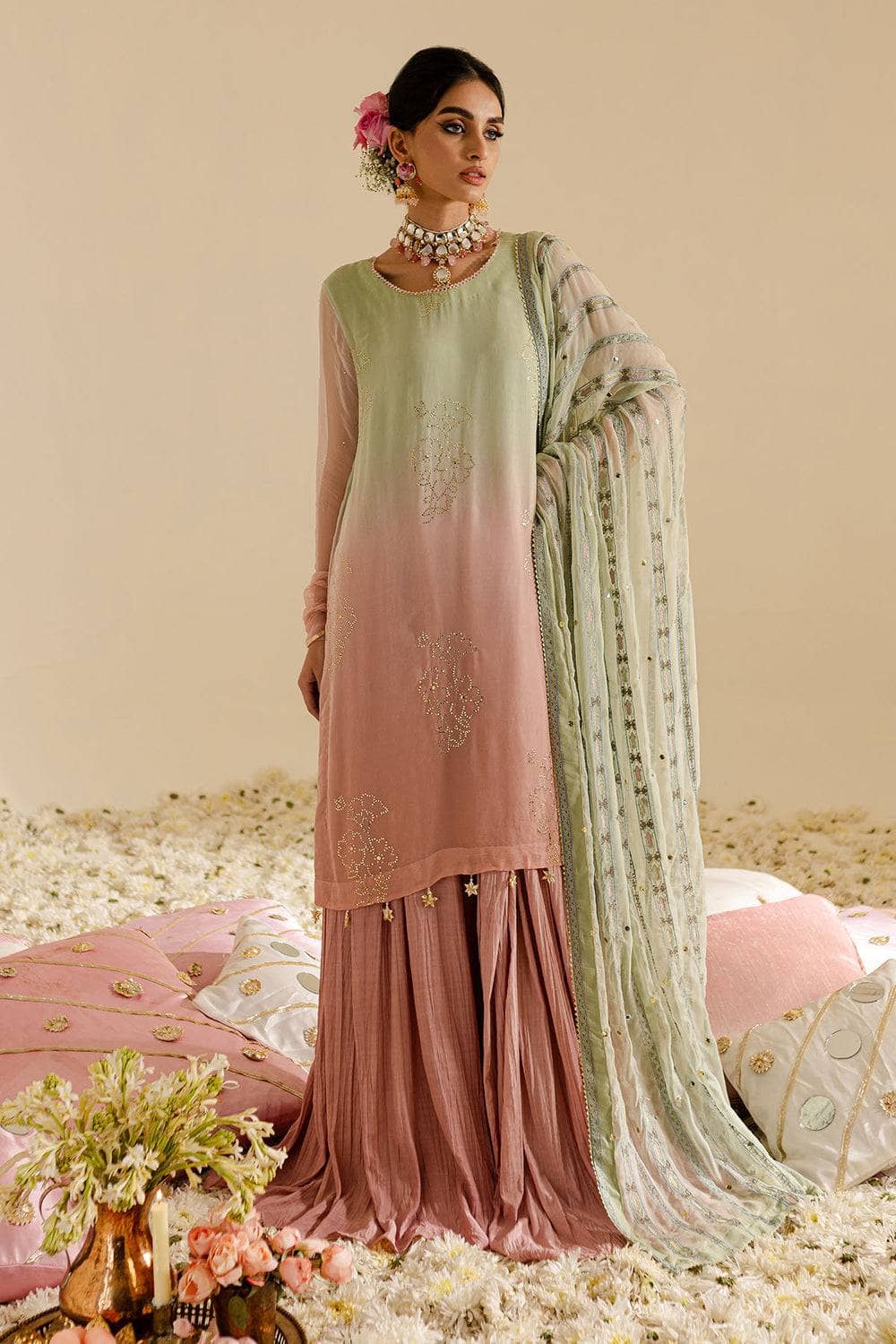img_nureh_mukeshkari_awwal_boutique