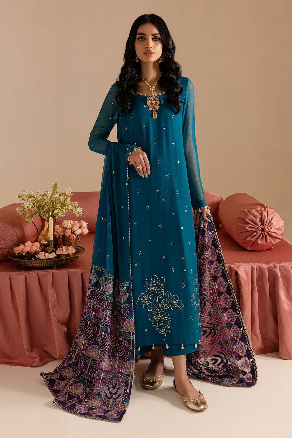 img_nureh_mukesh_awwal_boutique