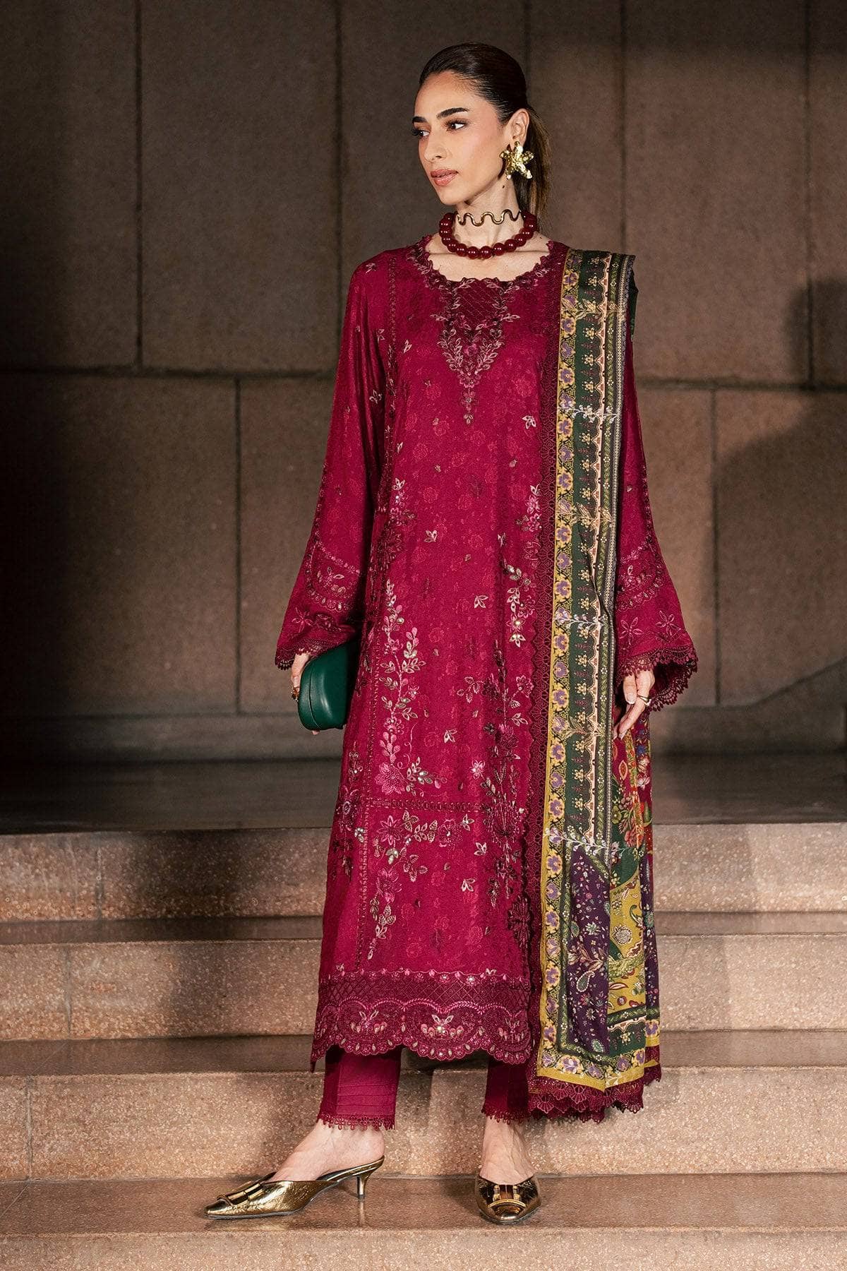 img_nureh_maya_linen_awwal_boutique