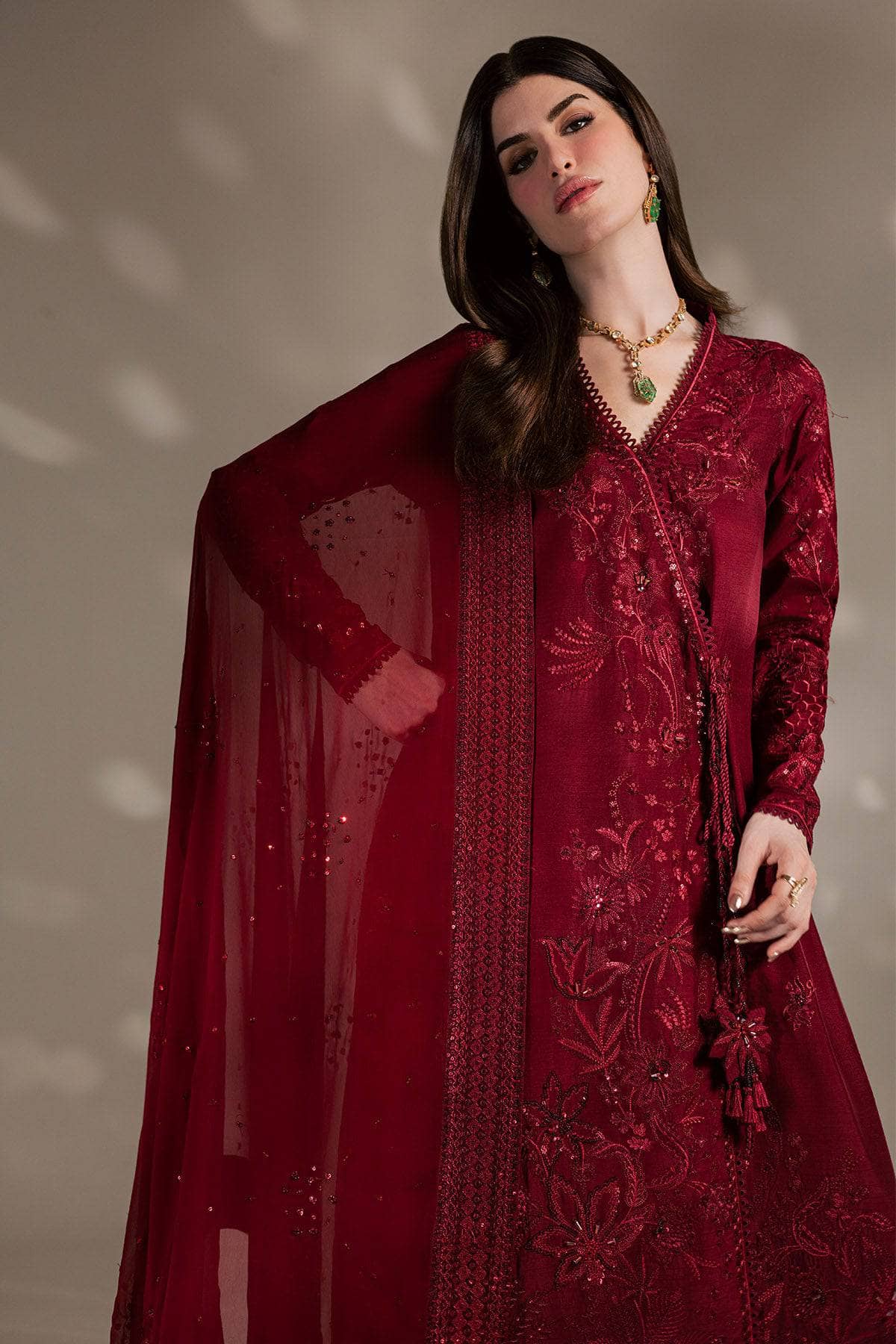 Nureh Silk 26/Premium Silk/Hand Embellished/S-32