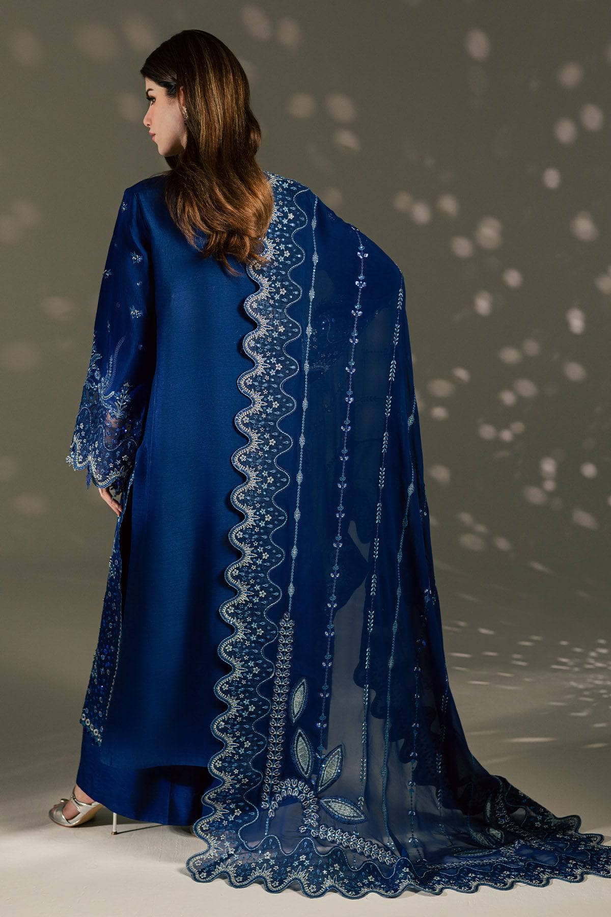 img_nureh_silk_awwal_boutique