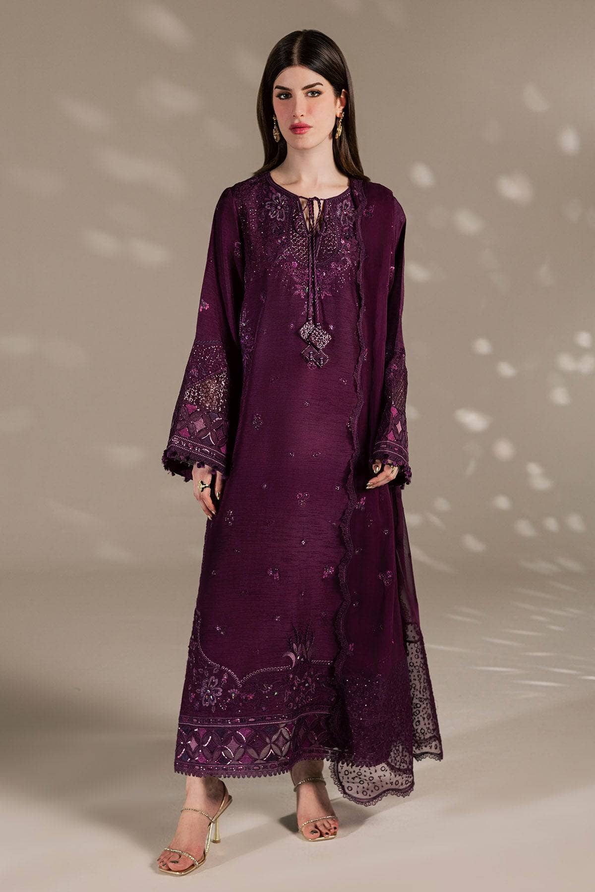 img_nureh_silk_awwal_boutique