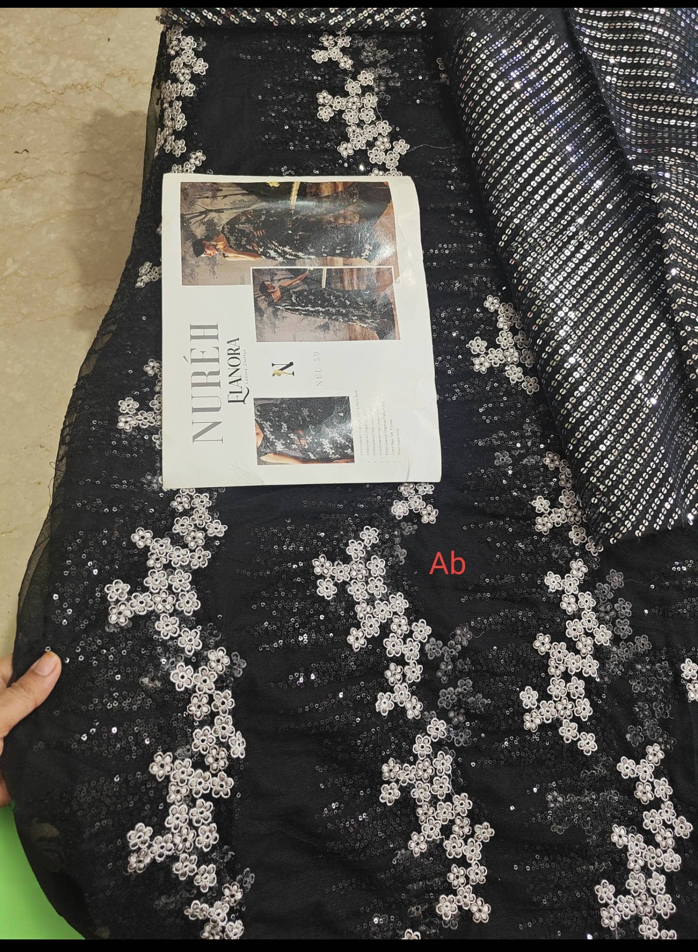 Open Pic/Sale‼️Sale‼️Nureh Elanora Luxury Wedding Formals