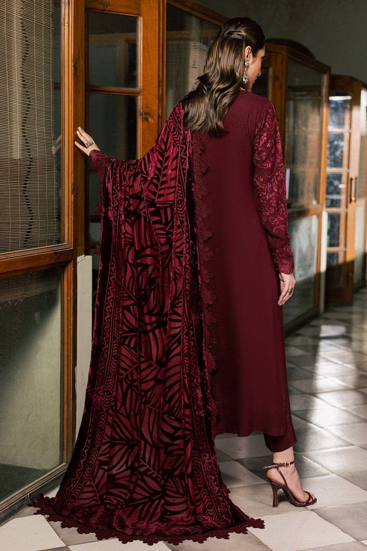 Nureh Exclusive 26/Warm Leather Peach/ Velvet Palachi Shawl/NE 286
