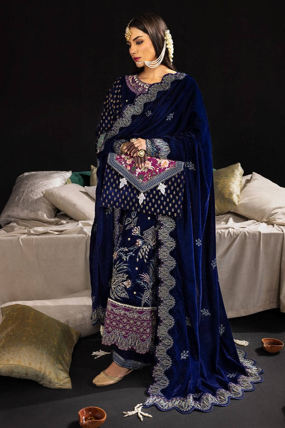 img_nureh_velvet_awwal_boutique