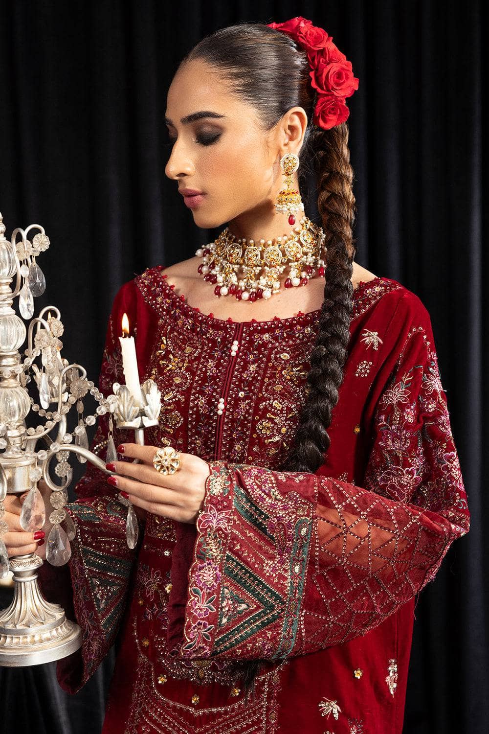 img_nureh_maya_velvet_awwal_boutique