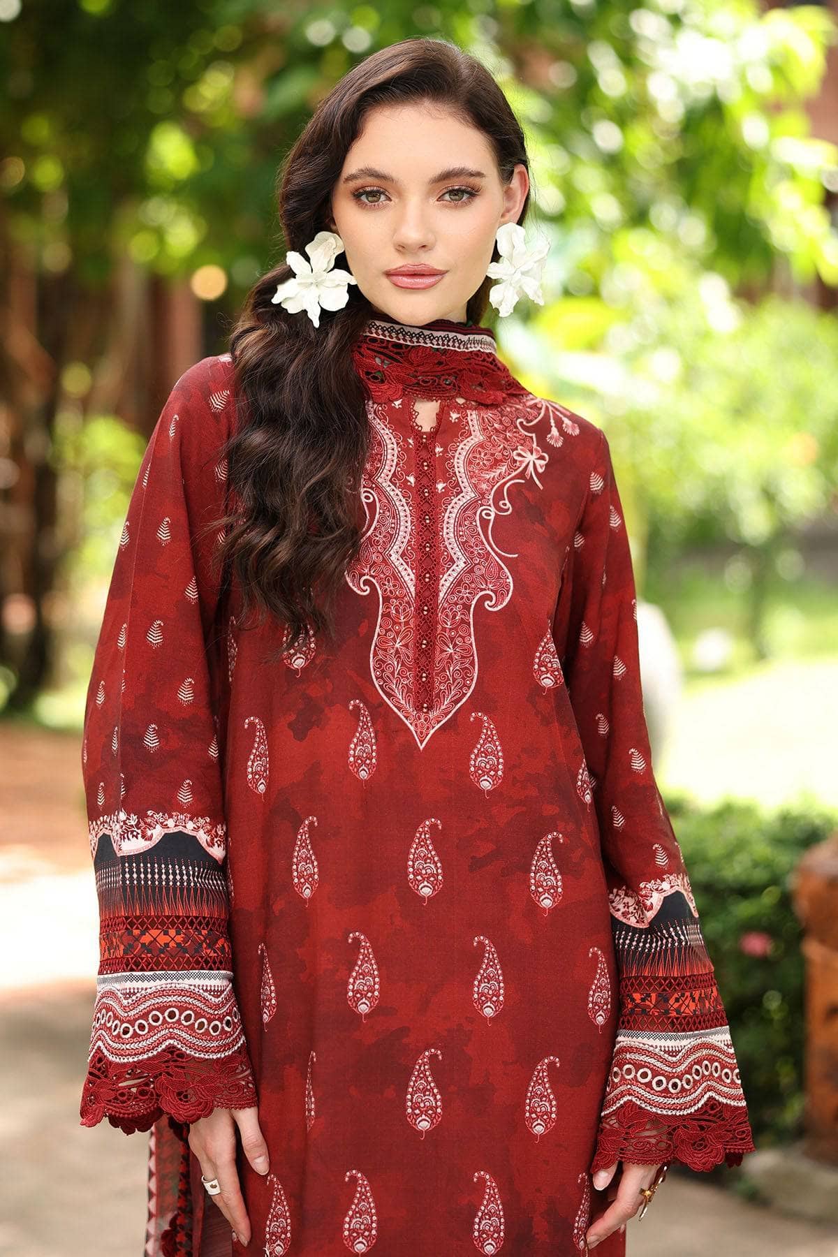 img_nureh_daily_delight_awwal_boutique