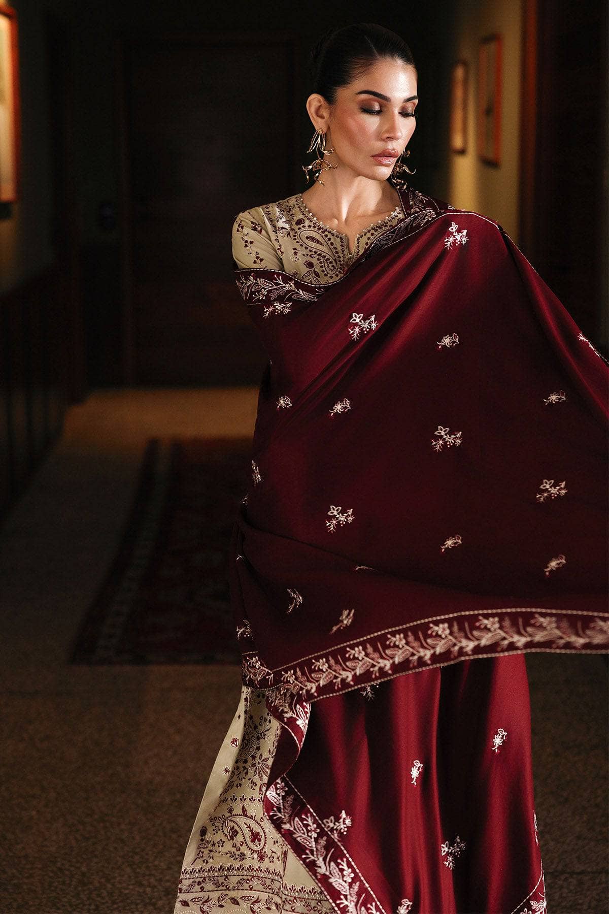 img_nureh_exclusive_shawl_collection_awwal_boutique