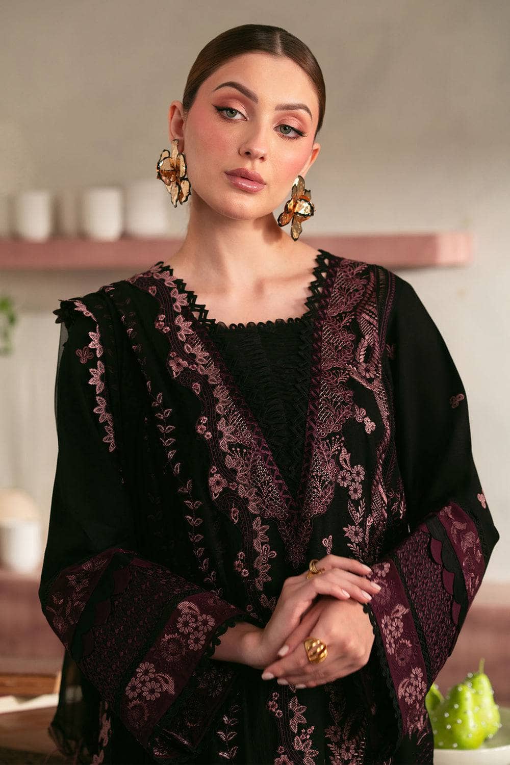 Img_nureh_karadi_exclusive_awwal_boutique