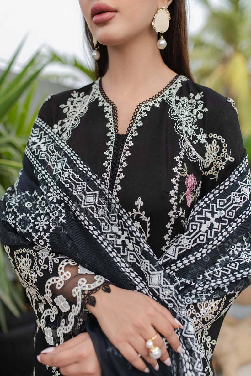 img_qalamkar_q_line_24_awwal_boutique