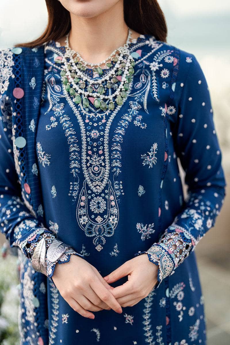 img_qalamkar_luxury_sahil_lawn_23_awwal_boutique