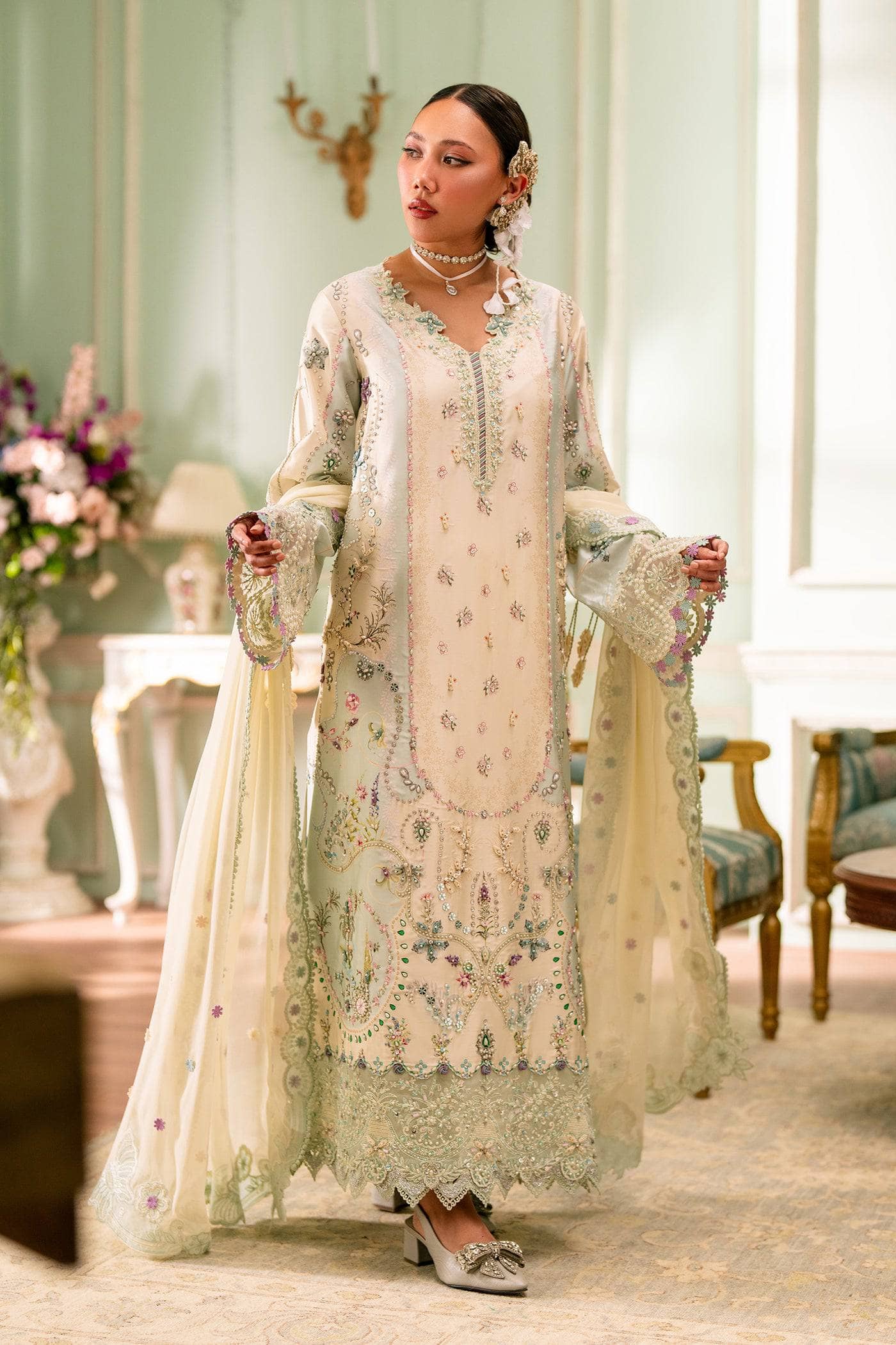 img_qalamkar_luxe_silk_awwal_boutique