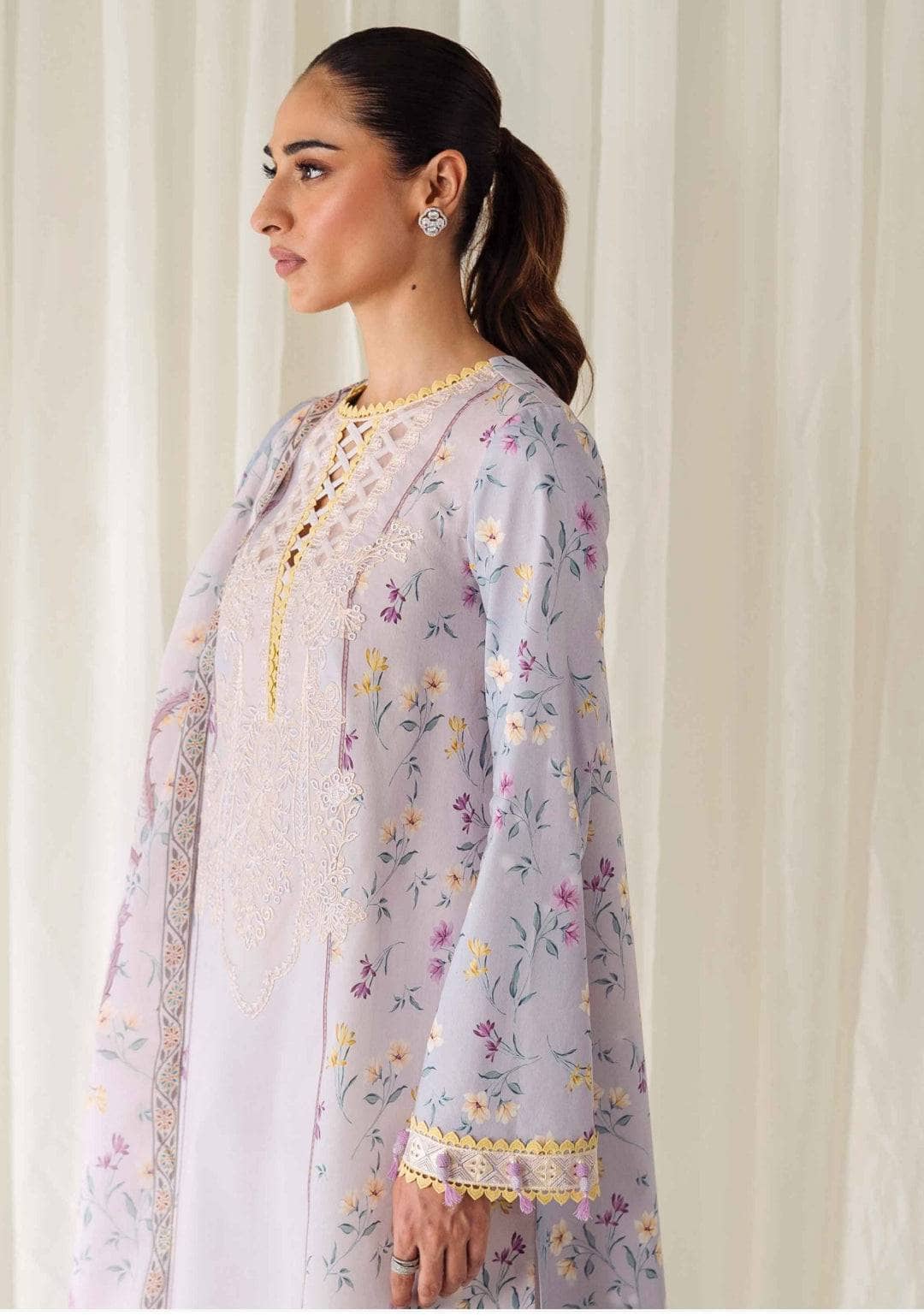 img_qalamkar_q_print_awwal_boutique
