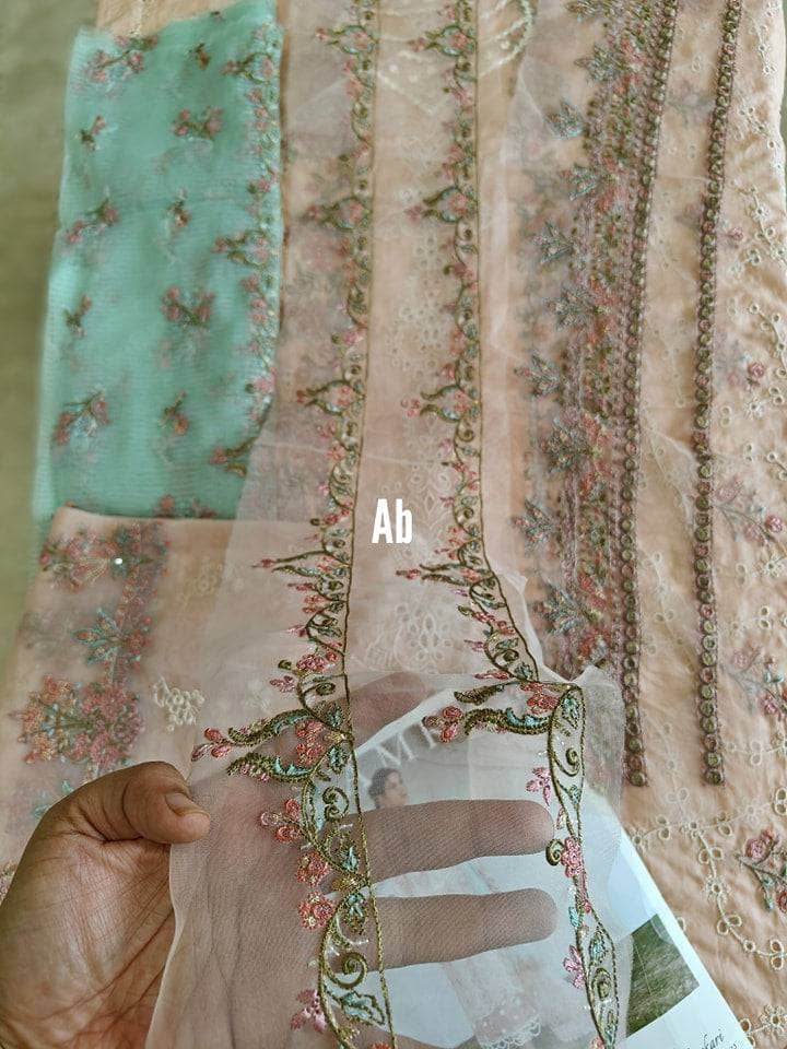 img_open_pic_qalamkar_q_linekari_awwal_boutique