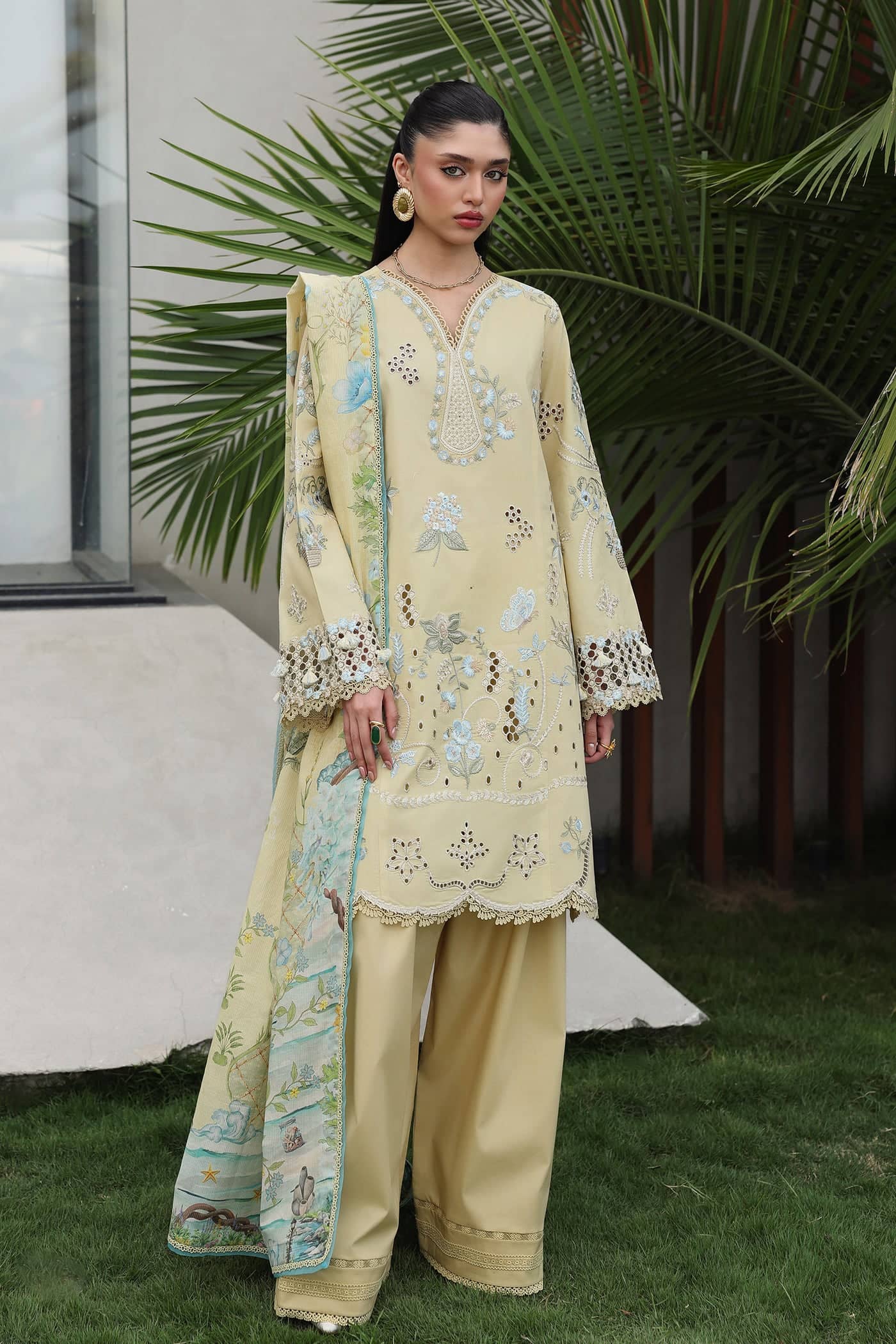 img_qalamar_q_line_awwal_boutique