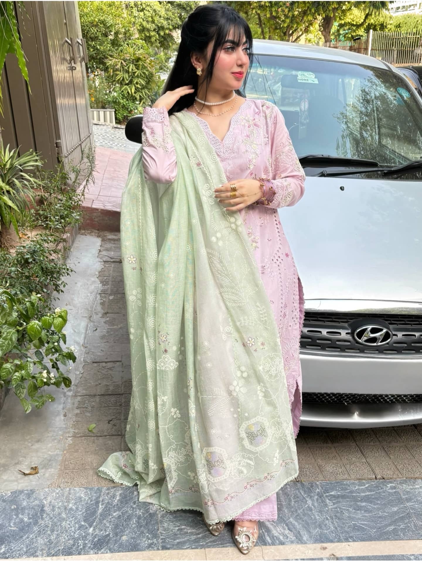 img_spotted_in_qalamkar_q_line_awwal_boutique