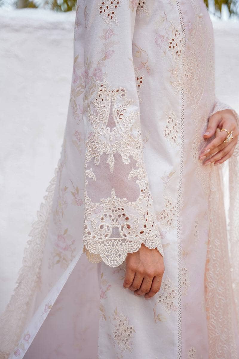 img_qalamkar_q_linekari_awwal_boutique