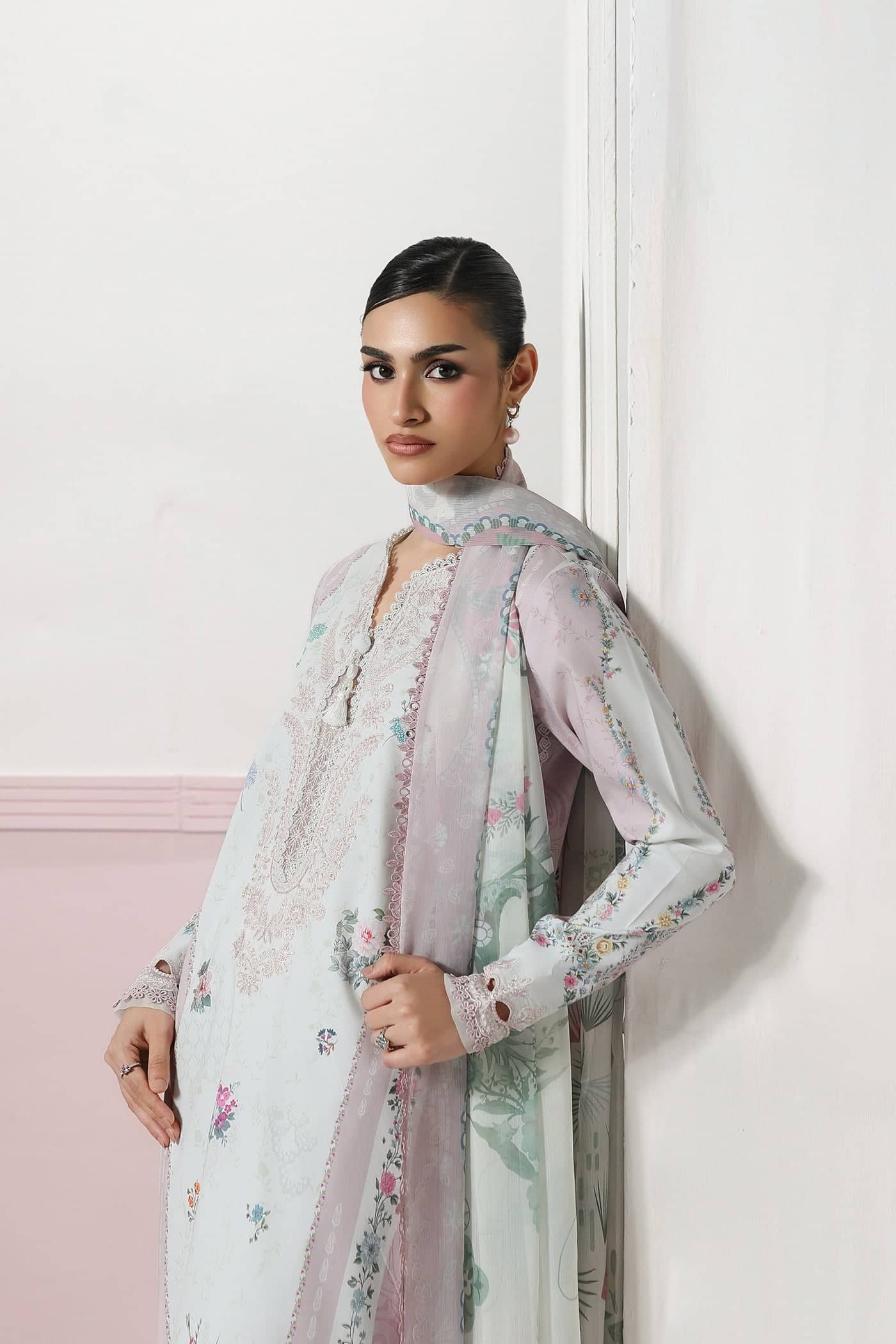 Hot 🔥Seller/Restocked /Qalamkar Q Print 26/Drop 2/Minal/5A