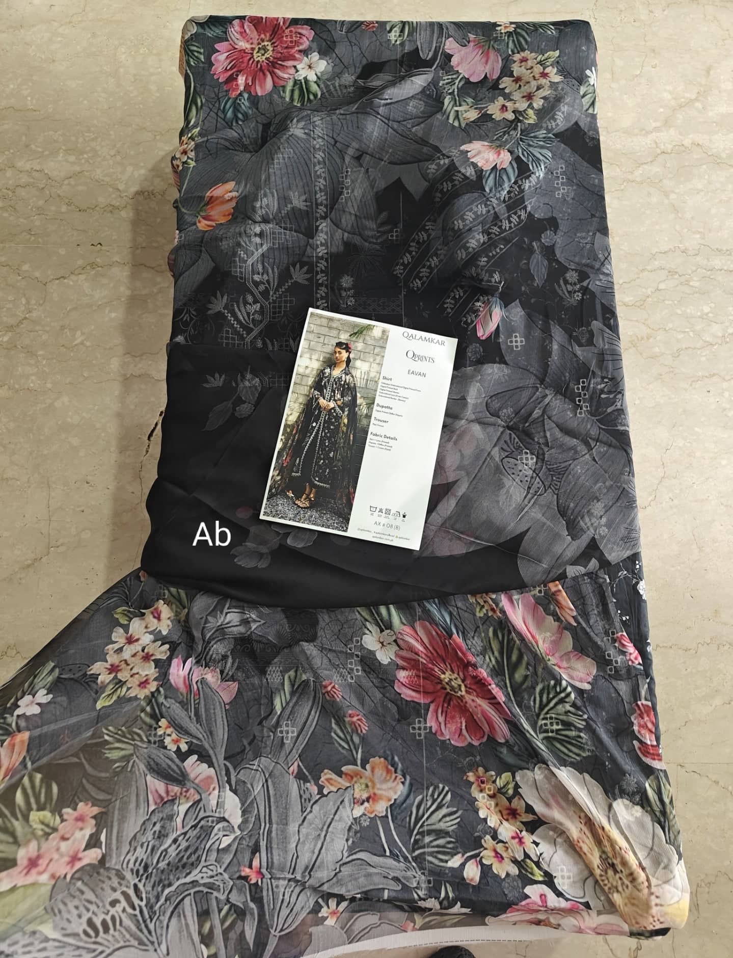 Open Pic/Qalamkar Q Print 26/8B/Eavan