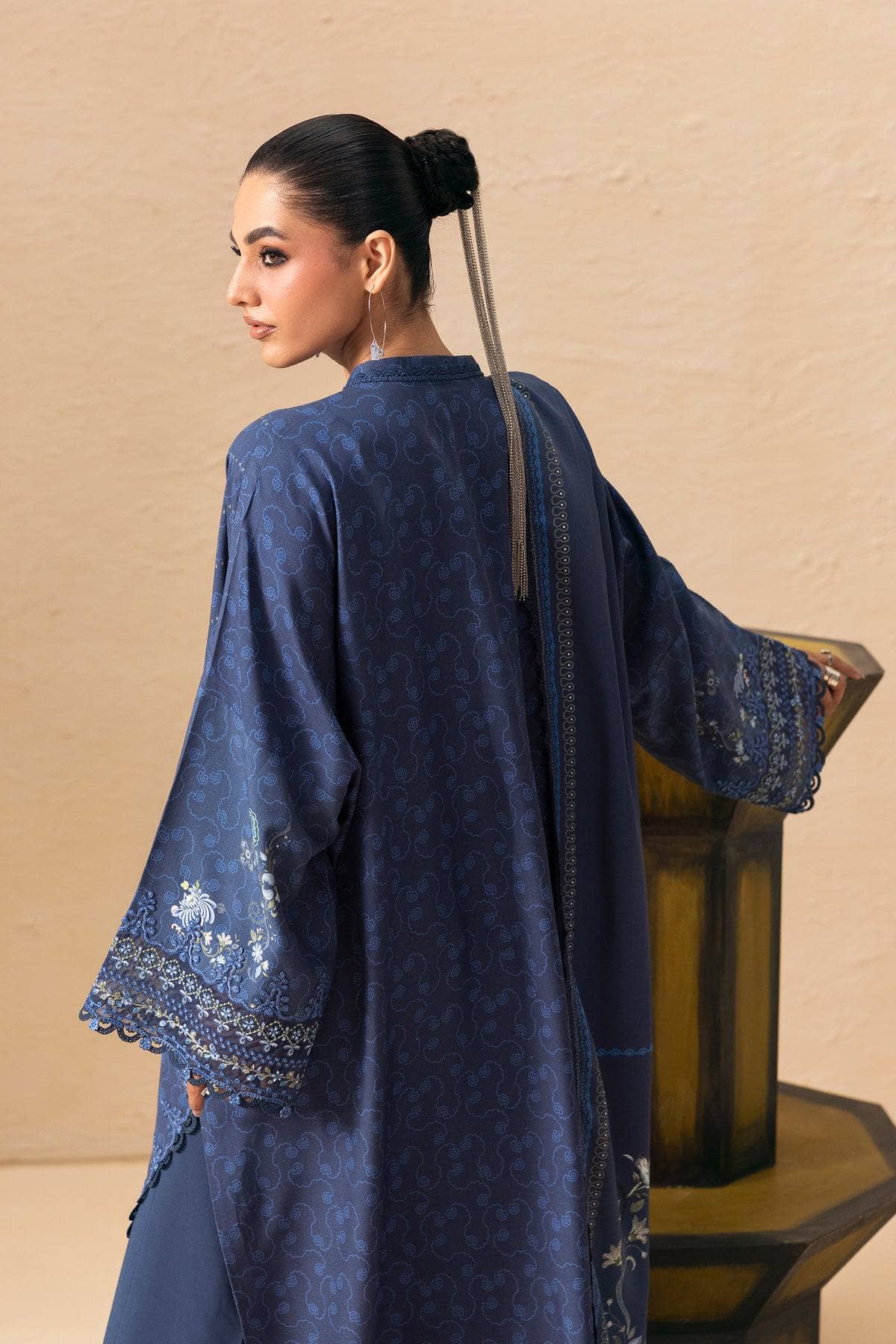 Qalamkar Q Print Winter 26/QPW-05 (B) Calina