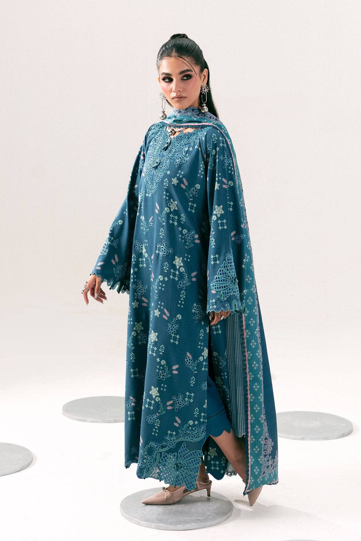 img_qalamkar_q_print_awwal_boutique