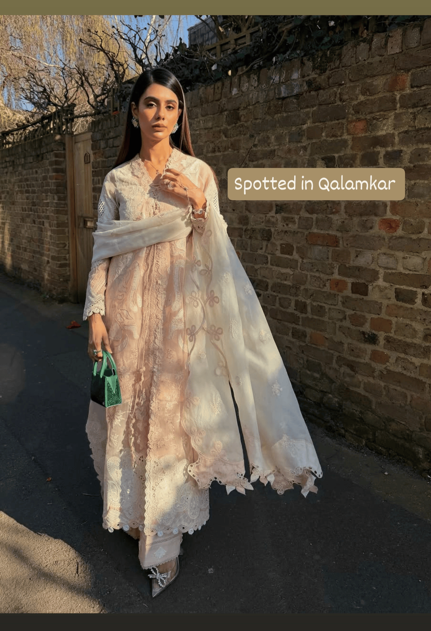 Spotted in Qalamkar Sahil Luxury Lawn 26/SA-06 MAHUR