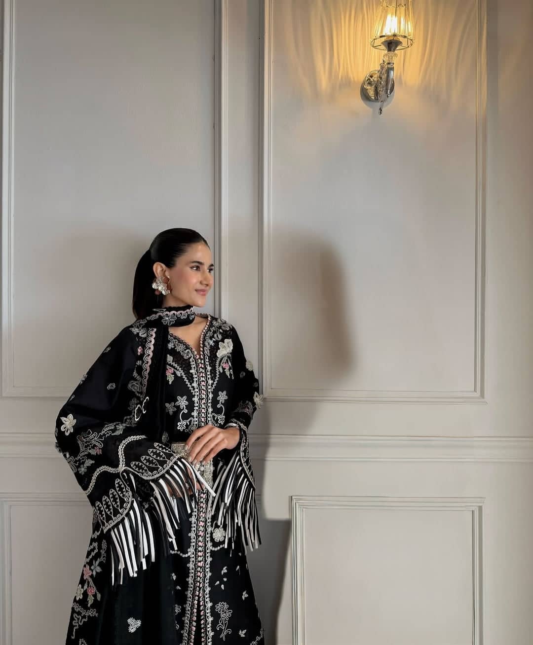 Spotted in Sale‼️Qalamkar Sahil Luxury Lawn 26/SA-02 LIANA